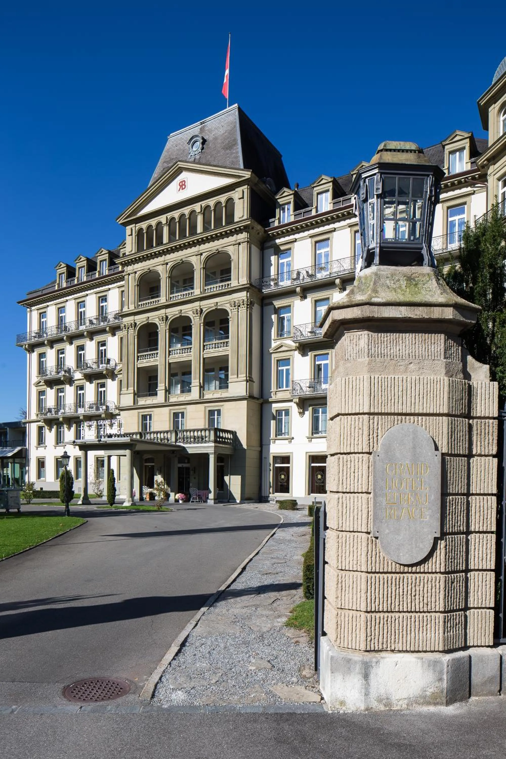 Facade/entrance in Grand Hotel Beau Rivage Interlaken