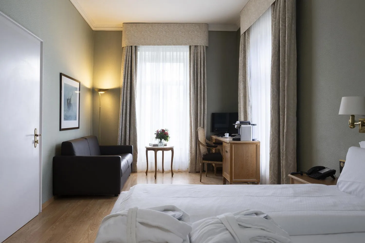 Photo of the whole room, Bed in Grand Hotel Beau Rivage Interlaken