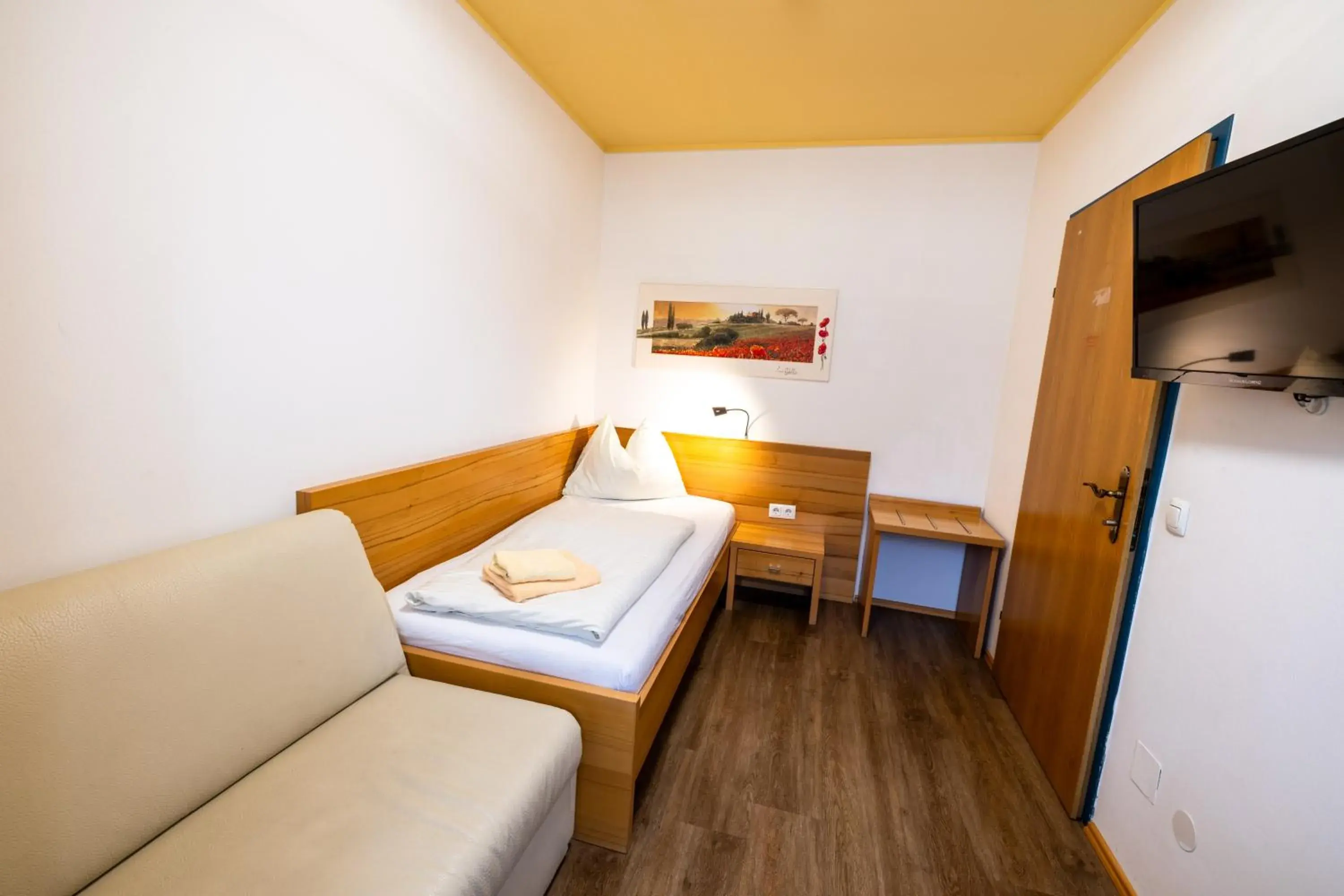 Single Room in Egidiwirt Murau Single Room in Egidiwirt Murau