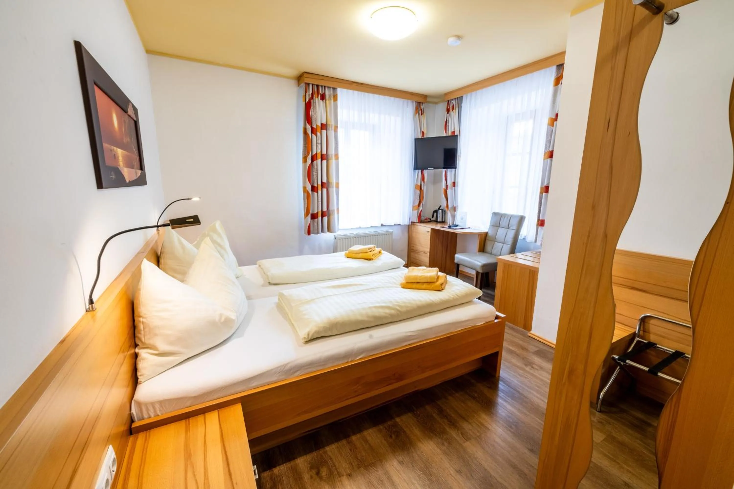 Photo of the whole room, Bed in Egidiwirt Murau