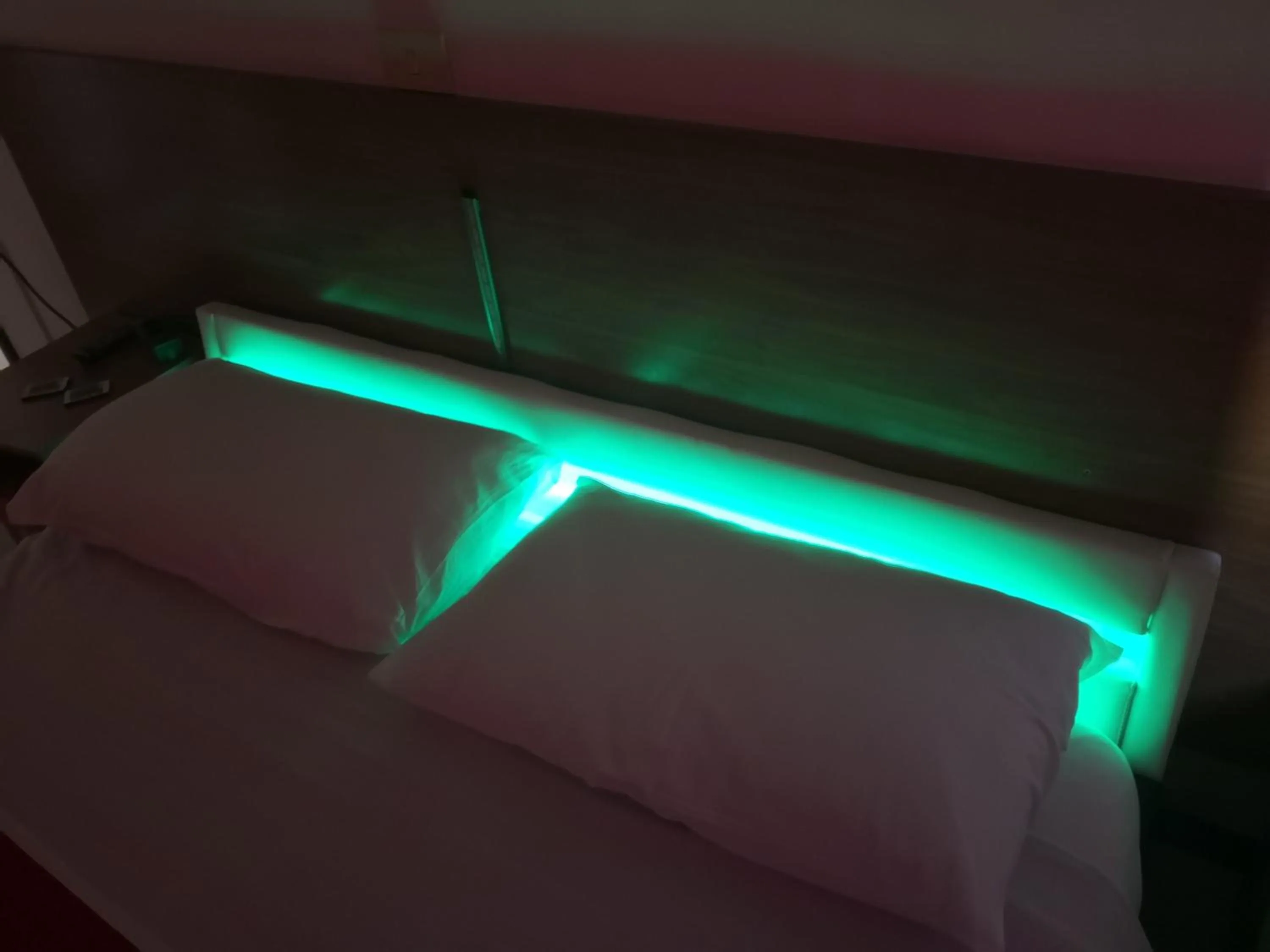 Bed in Hotel Houston Livorno - Struttura Esclusivamente Turistica - Not for Business or Workers