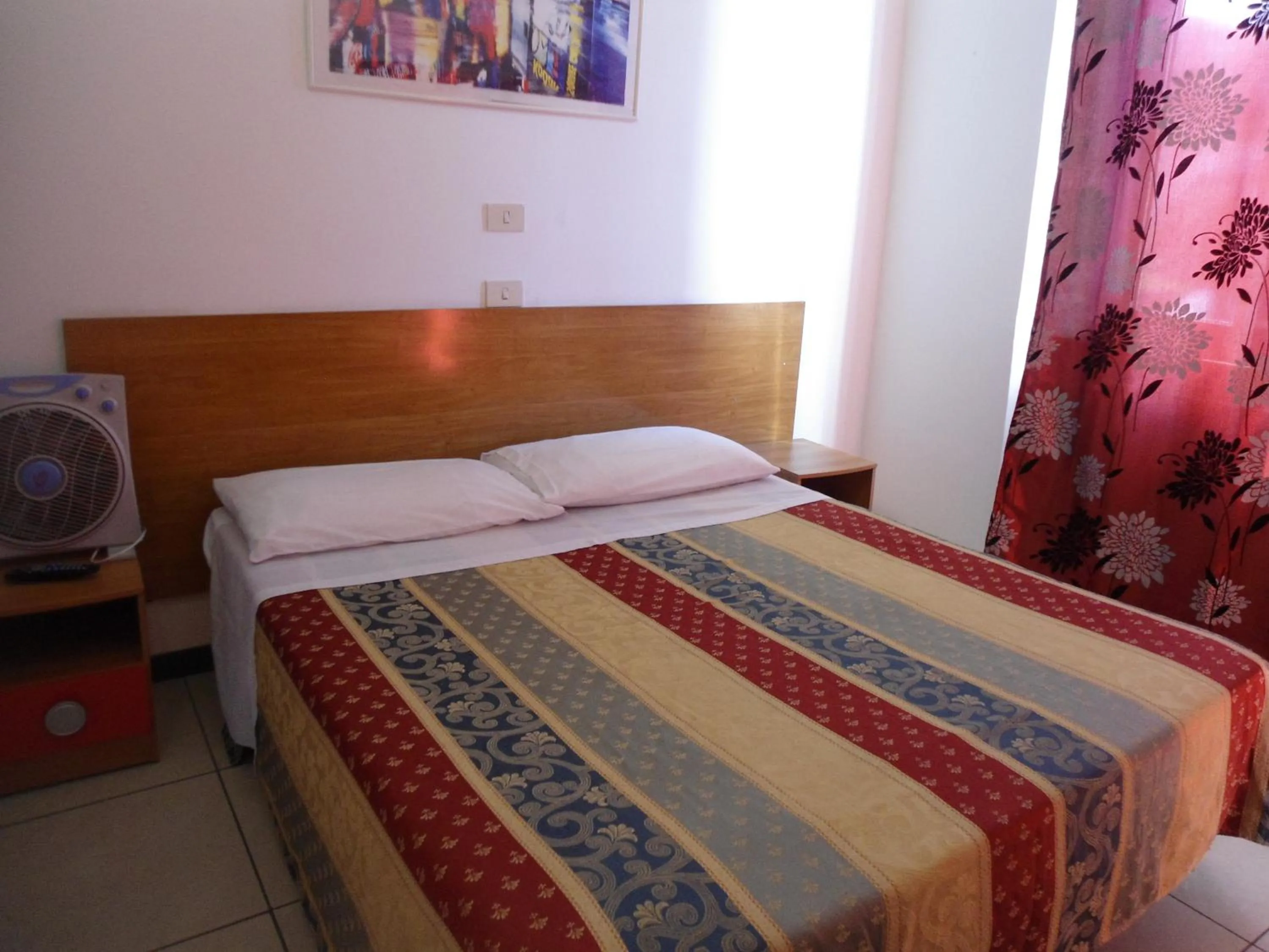 Photo of the whole room, Bed in Hotel Houston Livorno - Struttura Esclusivamente Turistica - Not for Business or Workers