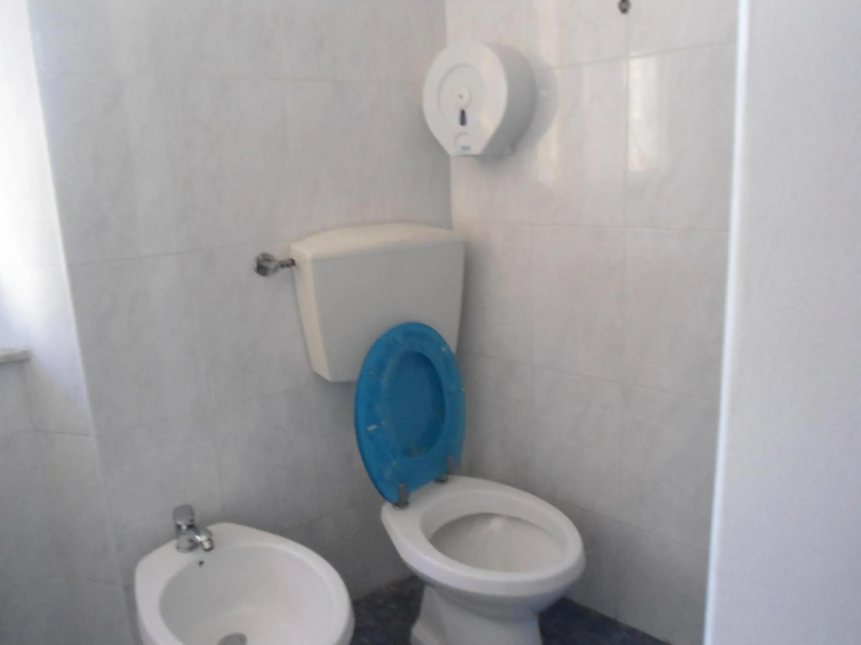 Double Room in Hotel Houston Livorno - Struttura Esclusivamente Turistica - Not for Business or Workers Double Room in Hotel Houston Livorno - Struttura Esclusivamente Turistica - Not for Business or Workers
