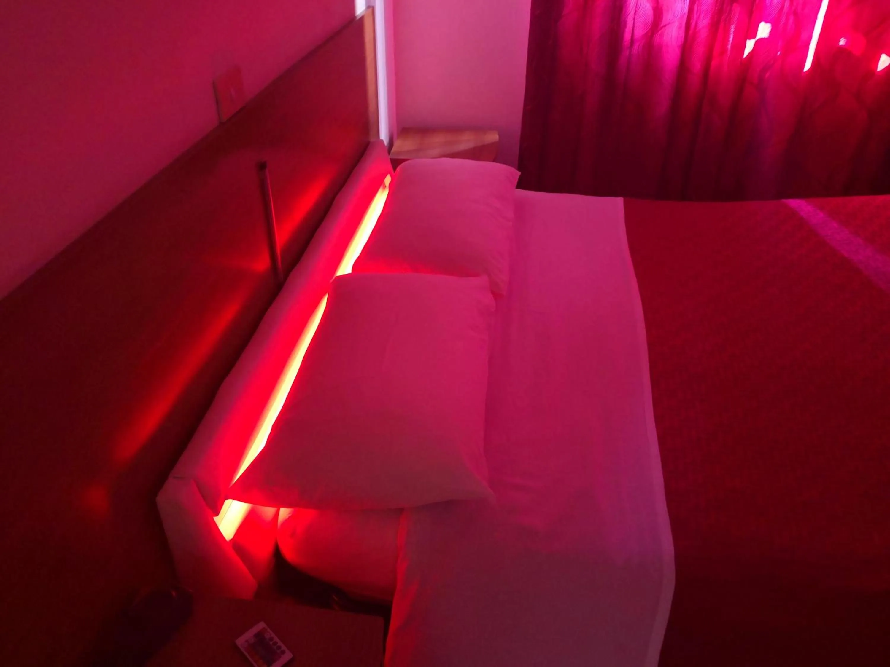 Bed in Hotel Houston Livorno - Struttura Esclusivamente Turistica - Not for Business or Workers