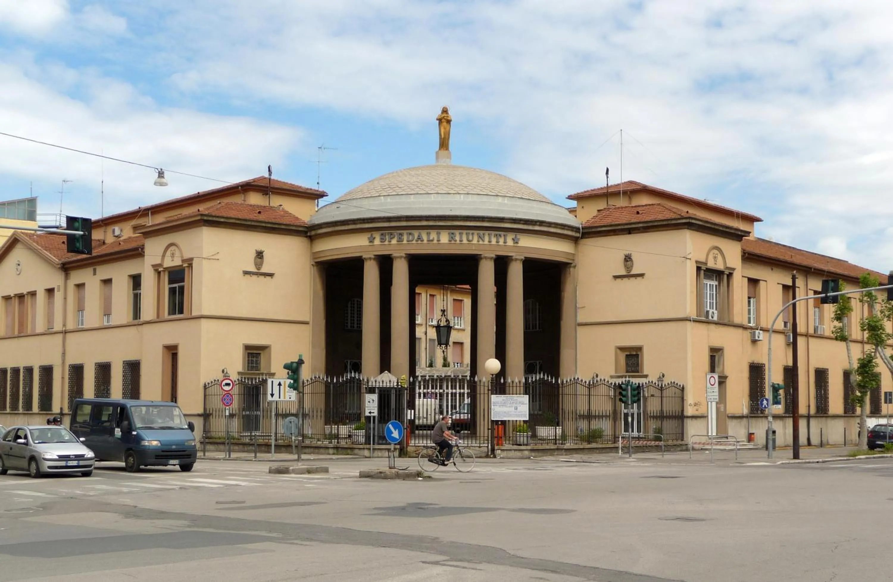 Neighbourhood in Hotel Houston Livorno - Struttura Esclusivamente Turistica - Not for Business or Workers