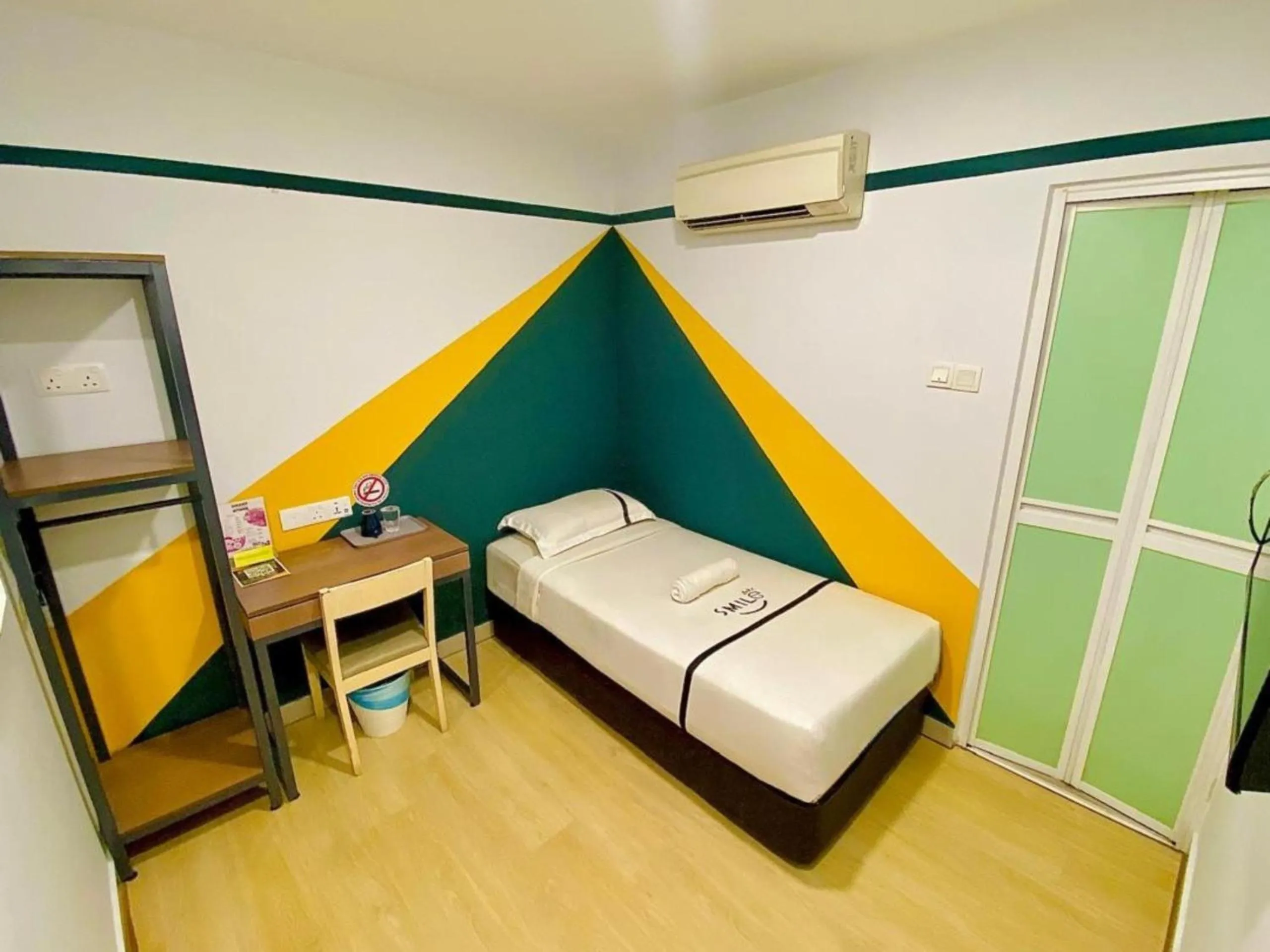 Bedroom, Bed in Seeds Hotel PV128 Setapak