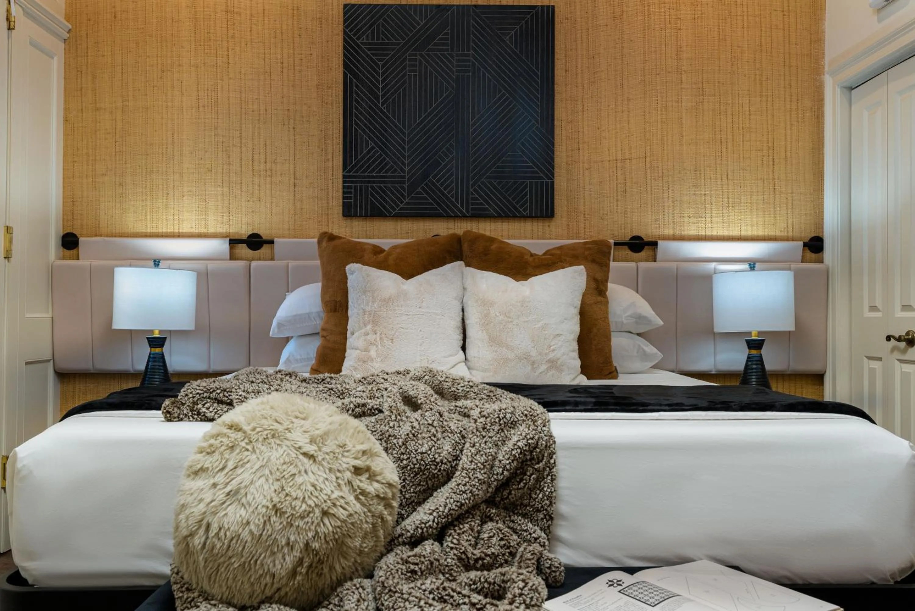 Bed in The Alexandre