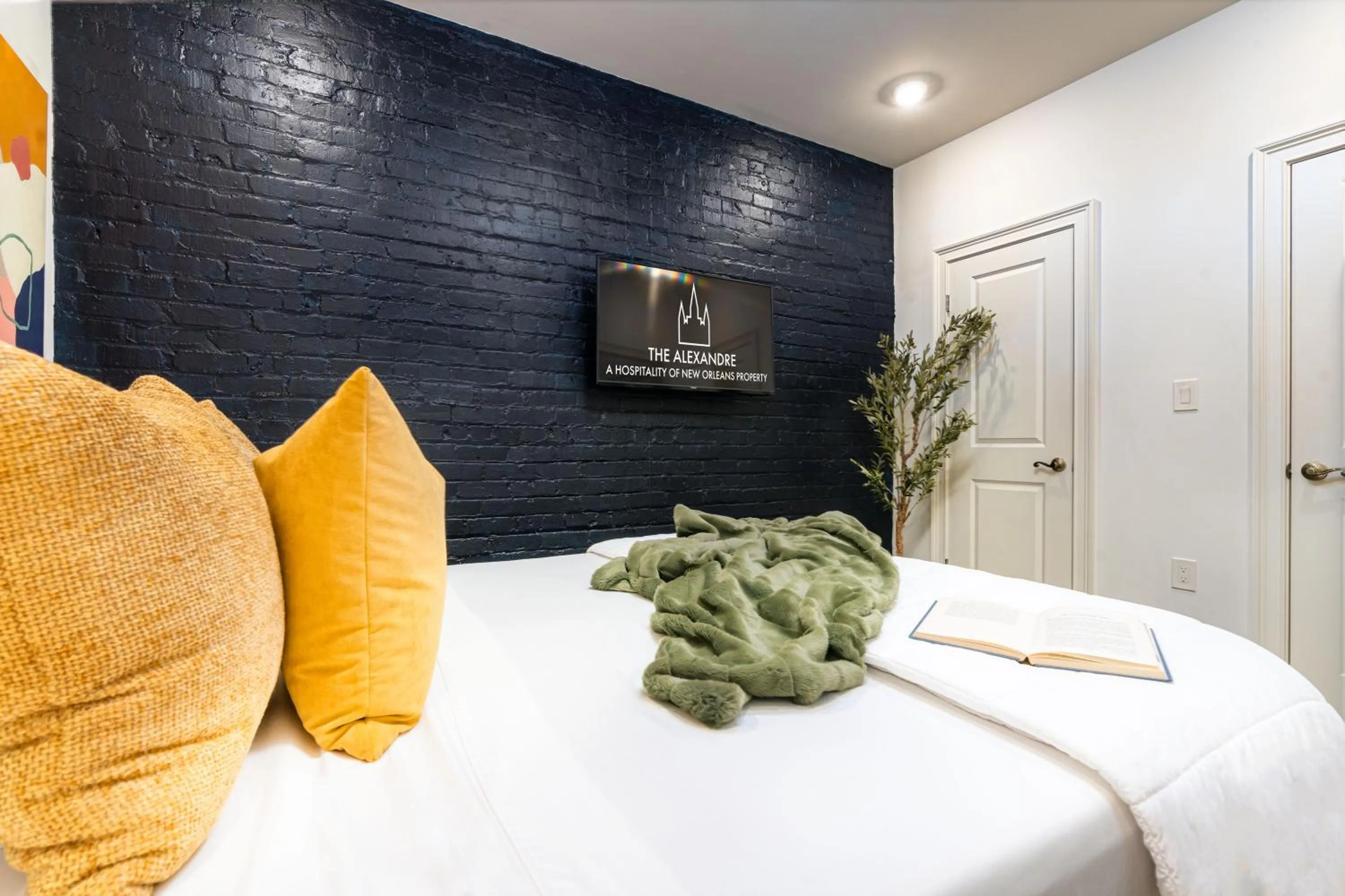 Bed in The Alexandre