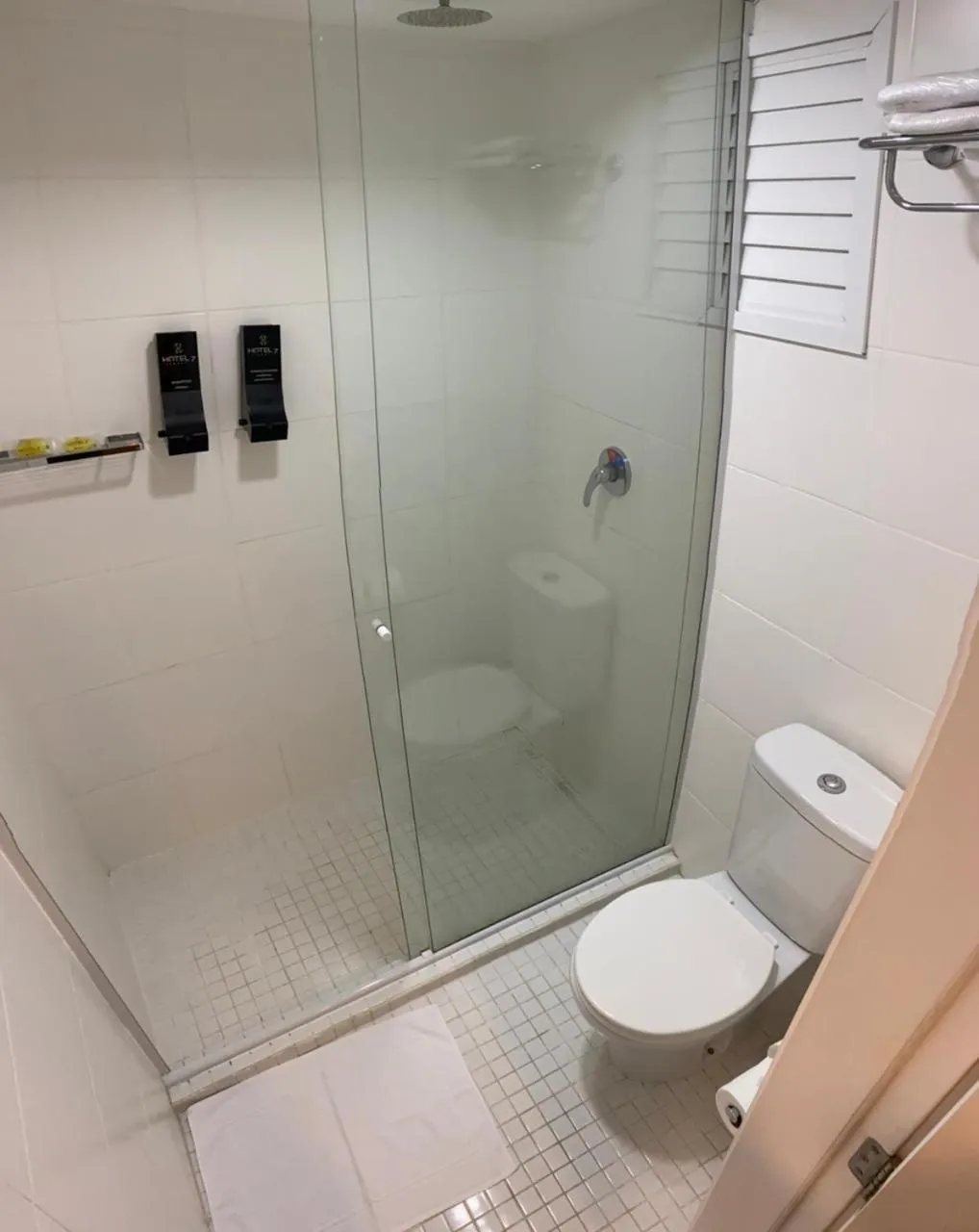 Bathroom in Hotel 7 Itajaí