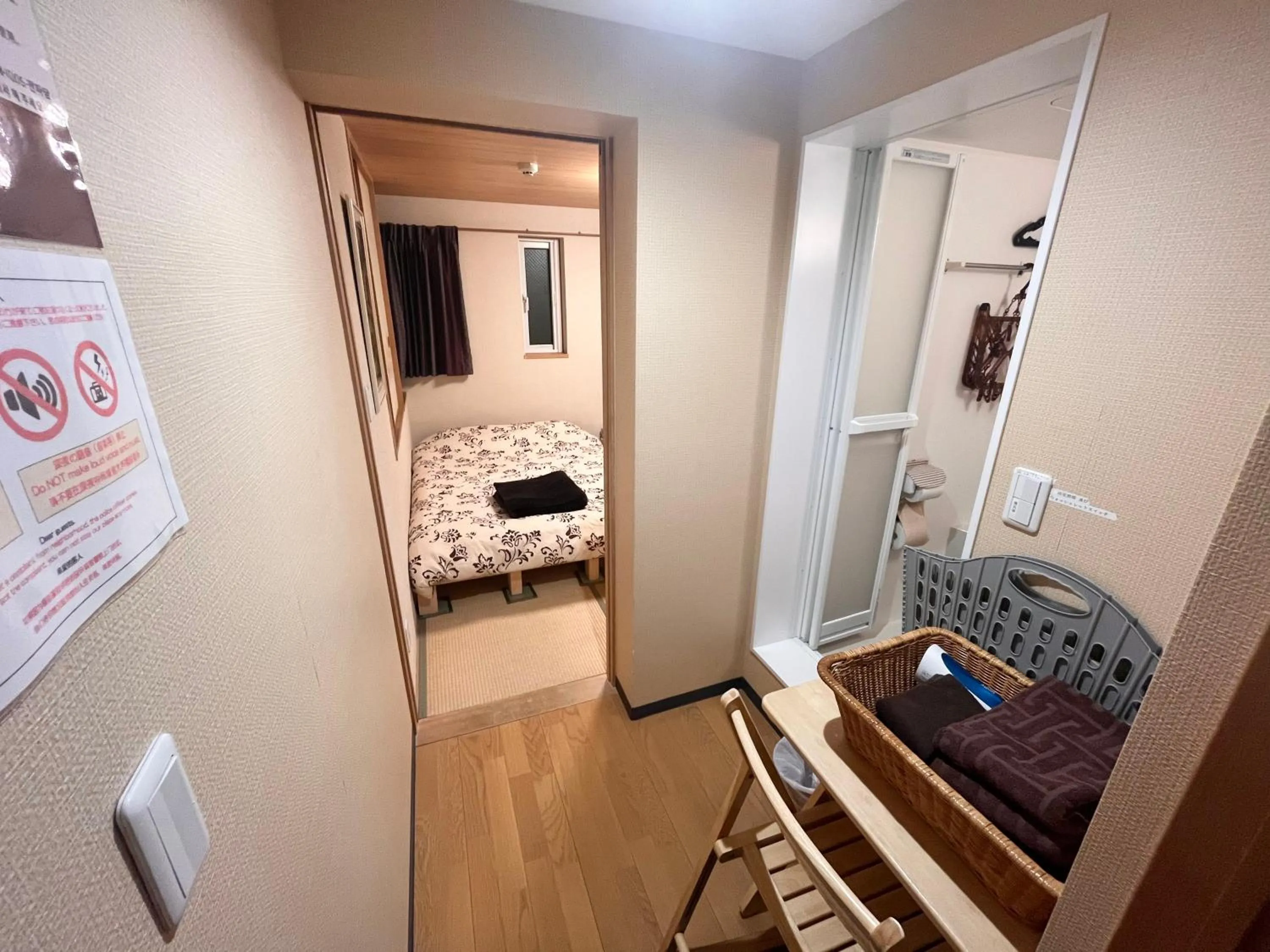 Bed in Hotel EL Shinjuku 6