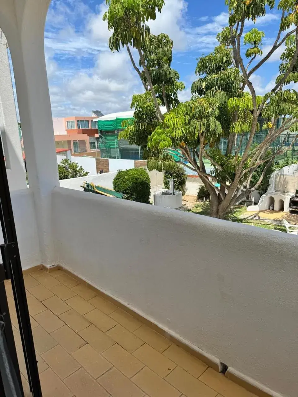 Classic Quadruple Room in Blife Sun Hostel & Rooms Classic Quadruple Room in Blife Sun Hostel & Rooms