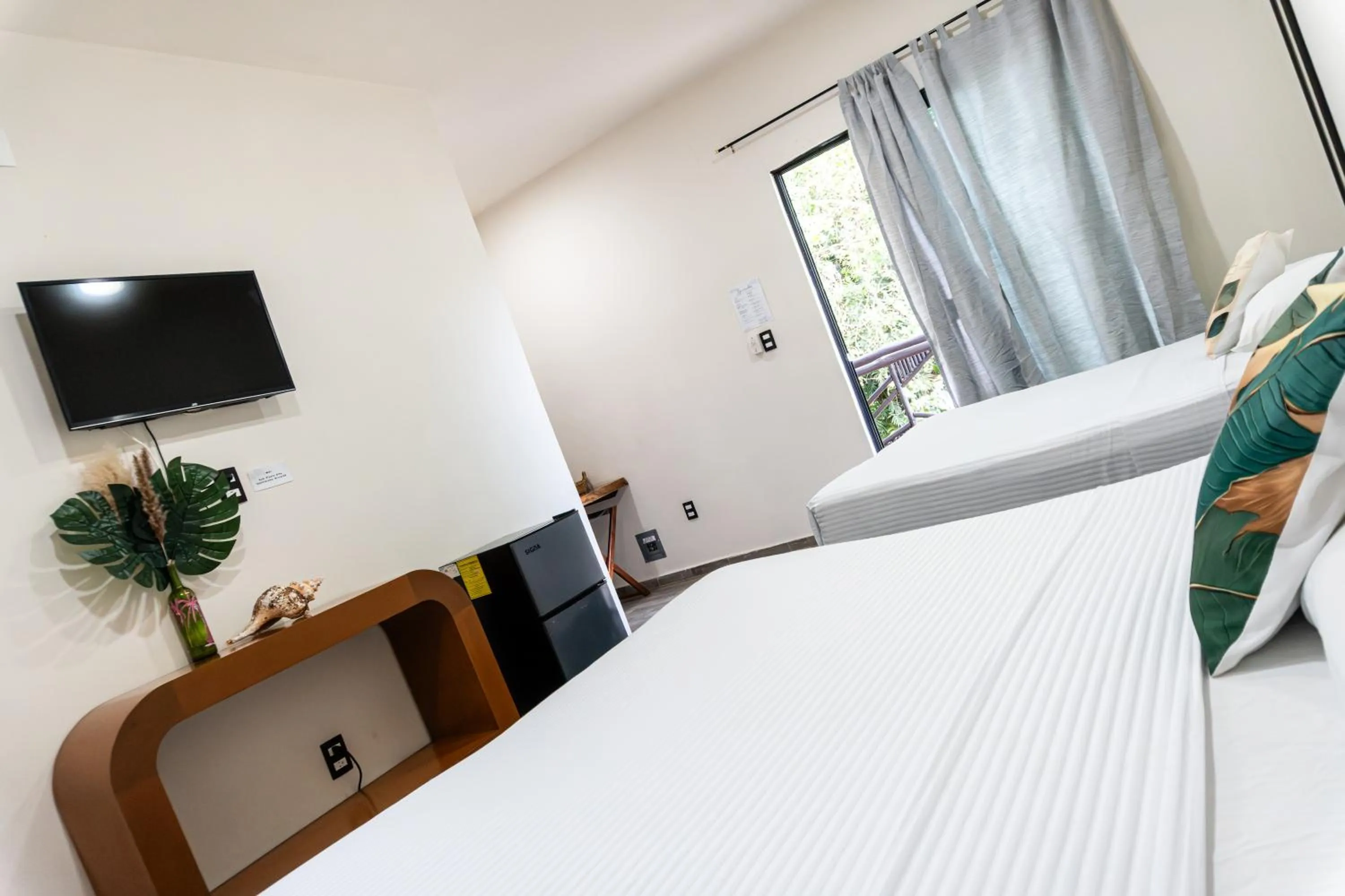 Photo of the whole room in Hotel Brisas Bacalar