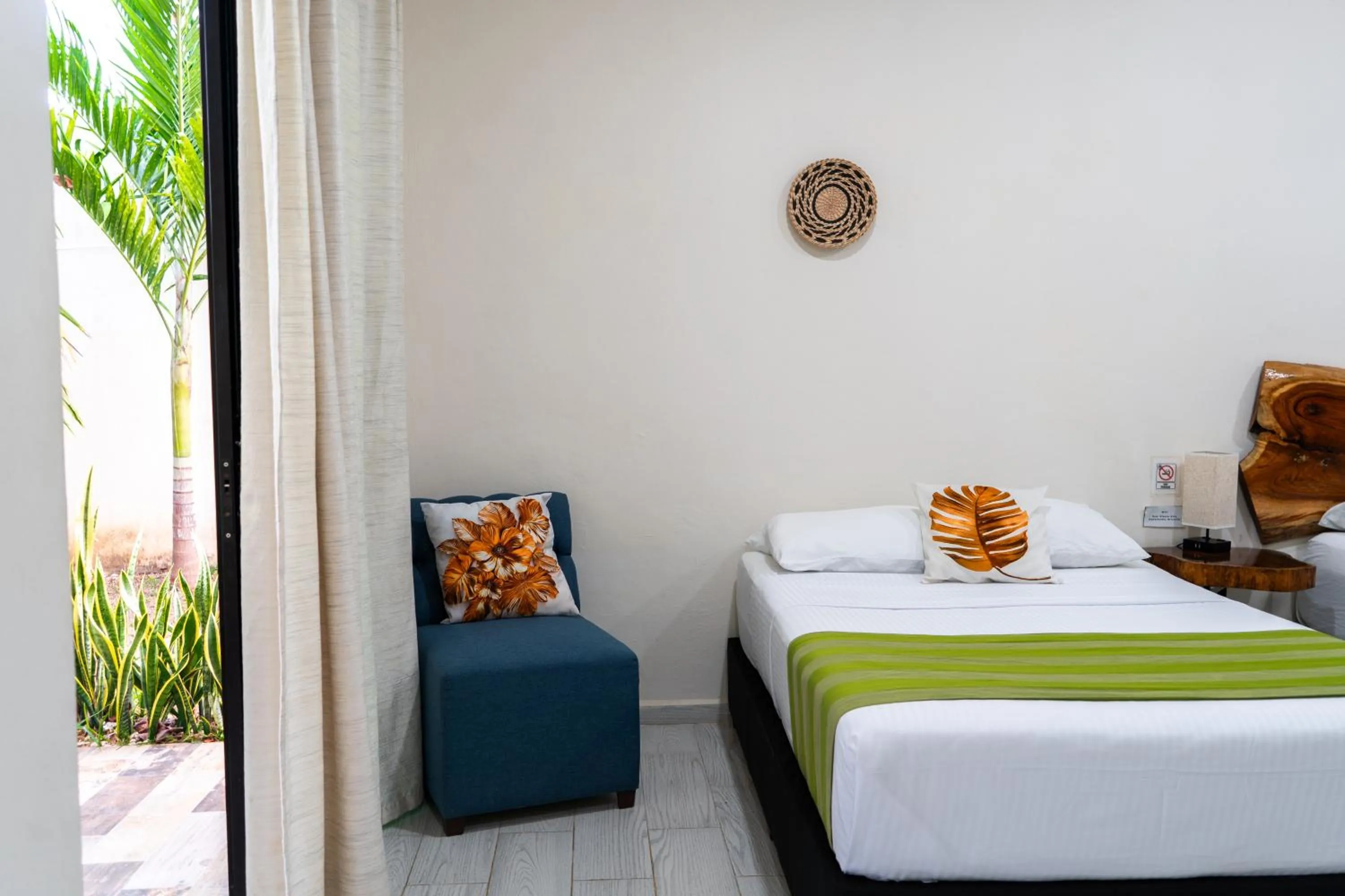 Photo of the whole room in Hotel Brisas Bacalar