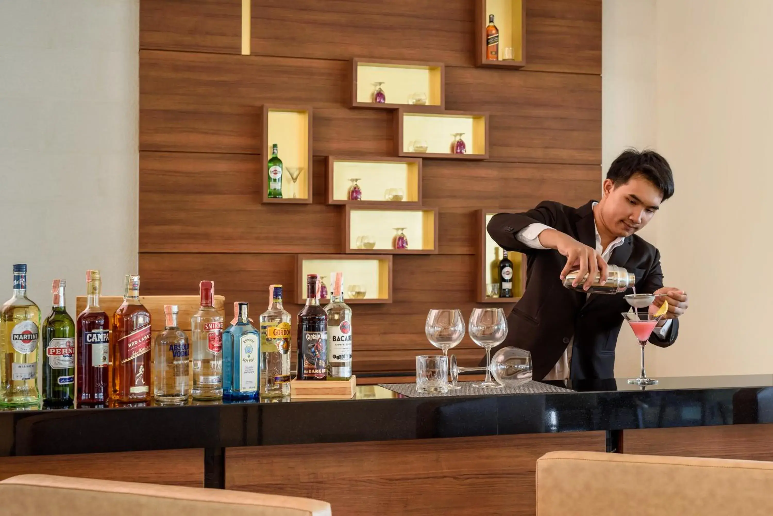 Lounge or bar in Chainarai Riverside - SHA Plus Certified Lounge or bar in Chainarai Riverside - SHA Plus Certified