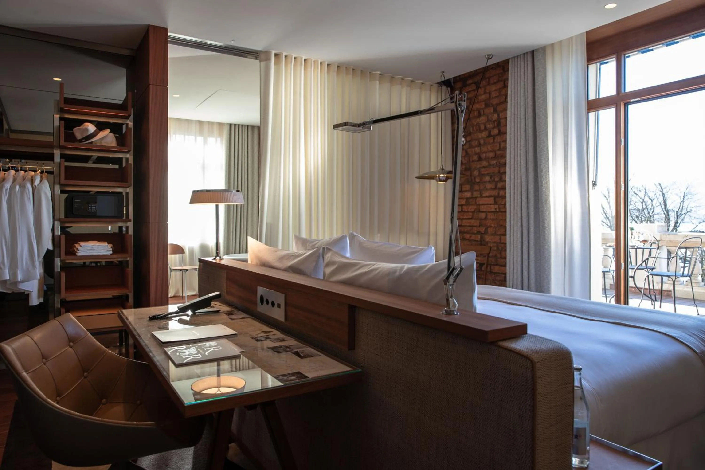 Photo of the whole room in La Réserve Eden au Lac Zurich