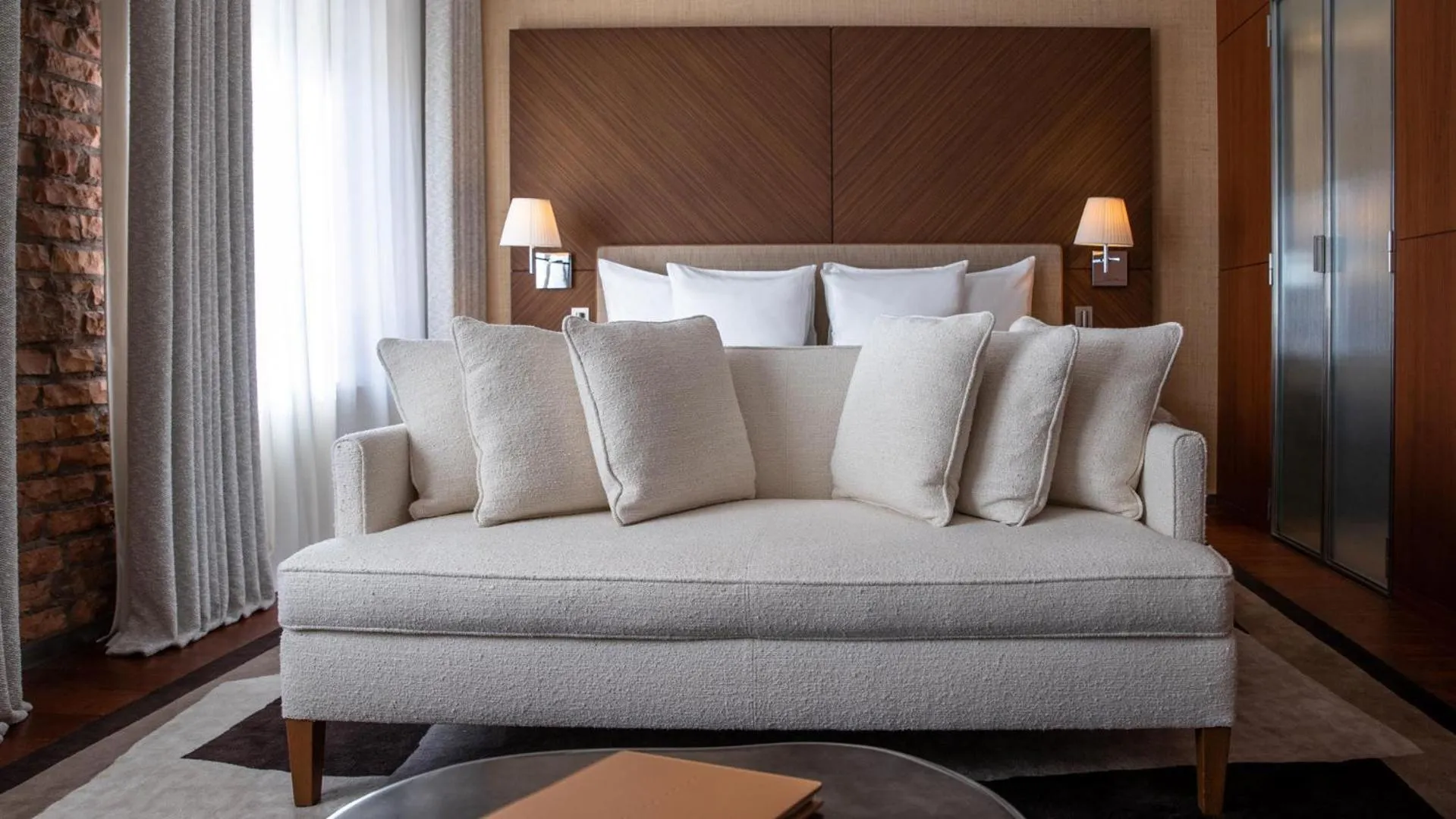 Bed in La Réserve Eden au Lac Zurich