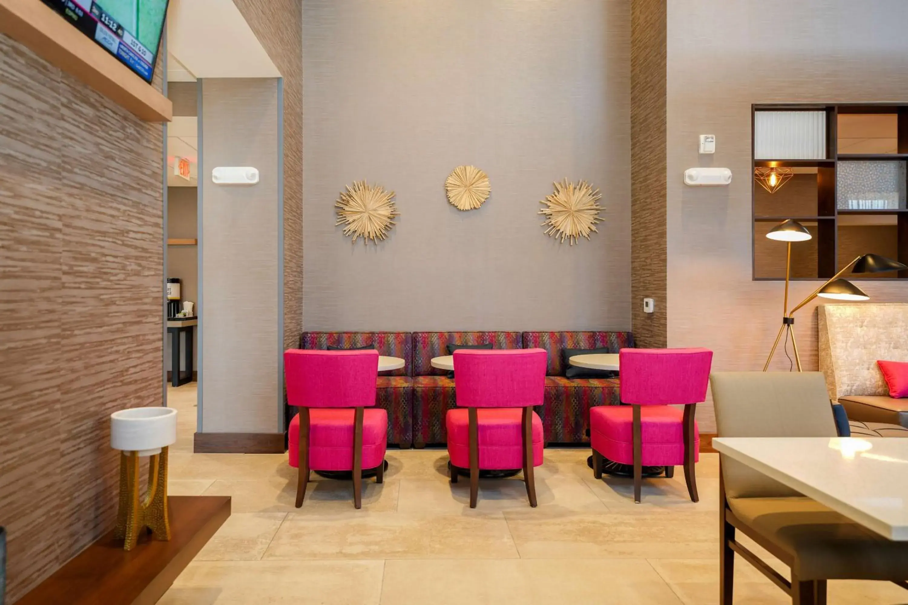 Lobby or reception in Hampton Inn & Suites Aurora South, Co Lobby or reception in Hampton Inn & Suites Aurora South, Co
