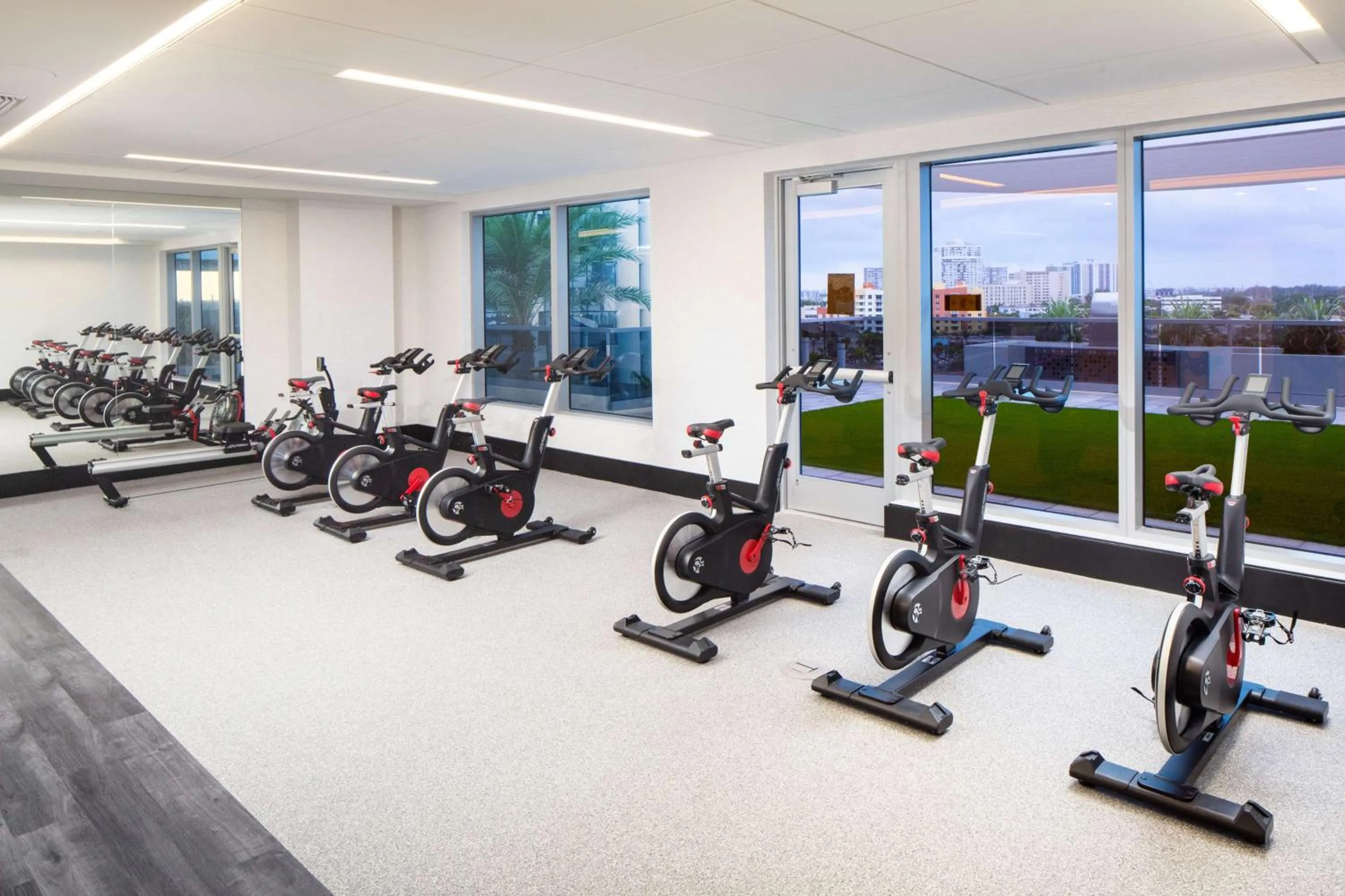 Fitness centre/facilities in Hilton Miami Aventura