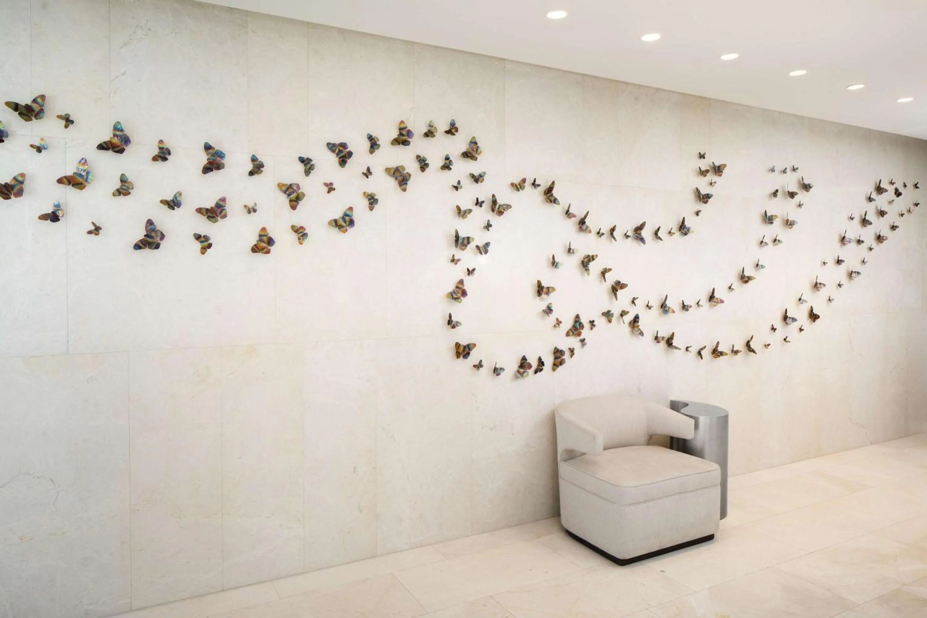 Property building in Hilton Miami Aventura