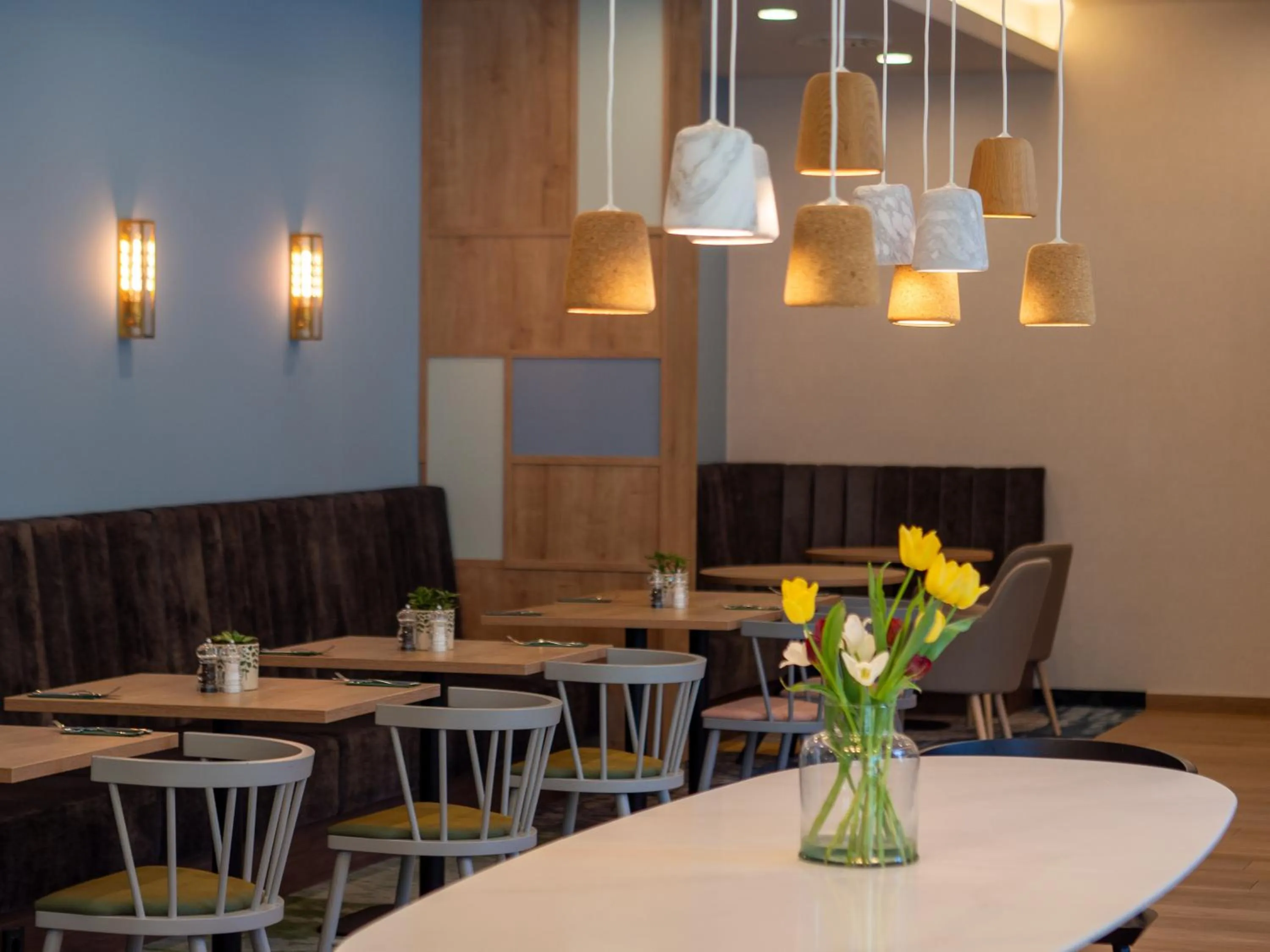 Restaurant/places to eat in Hilton Garden Inn Munich Messe