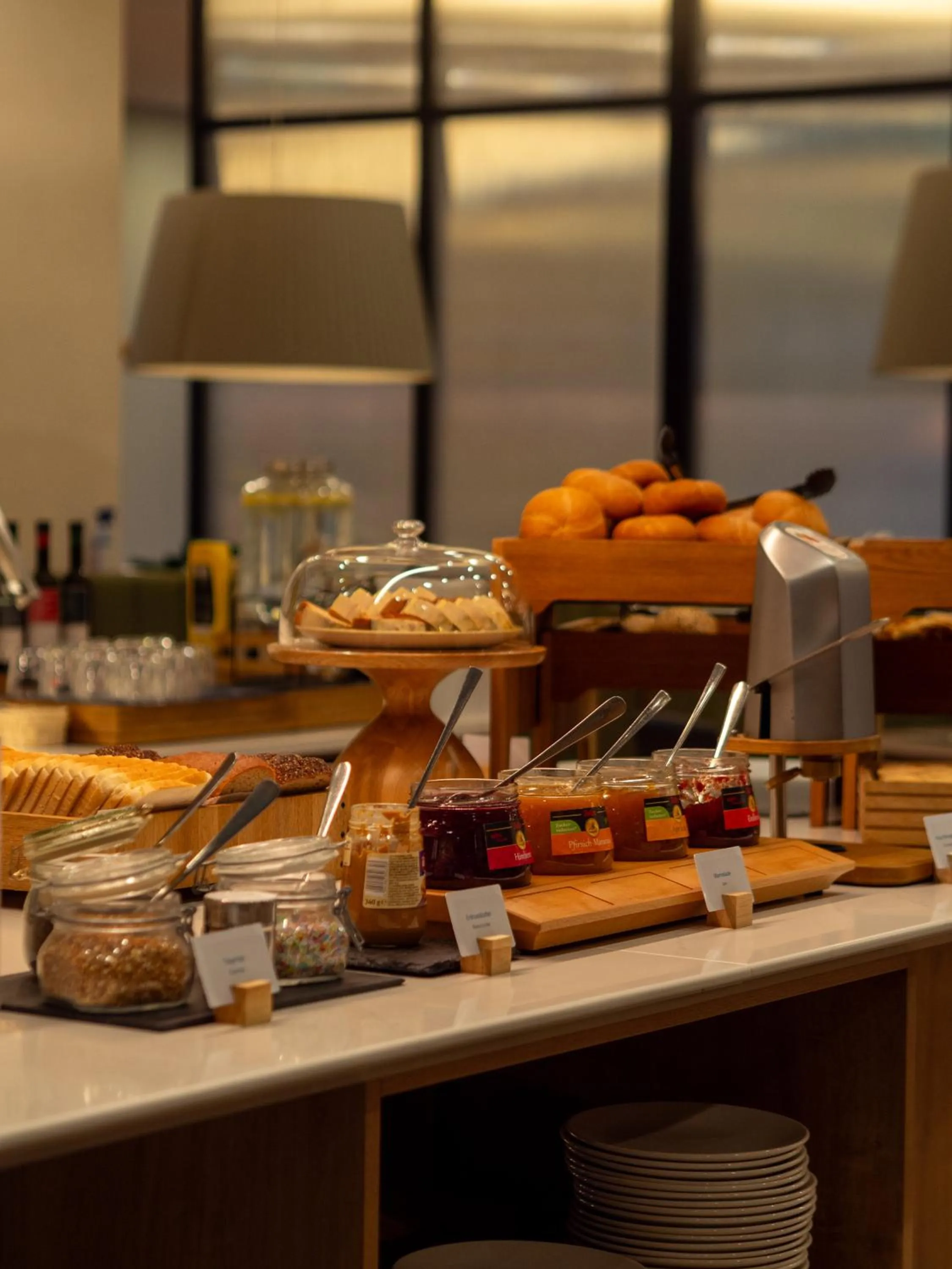 Food in Hilton Garden Inn Munich Messe