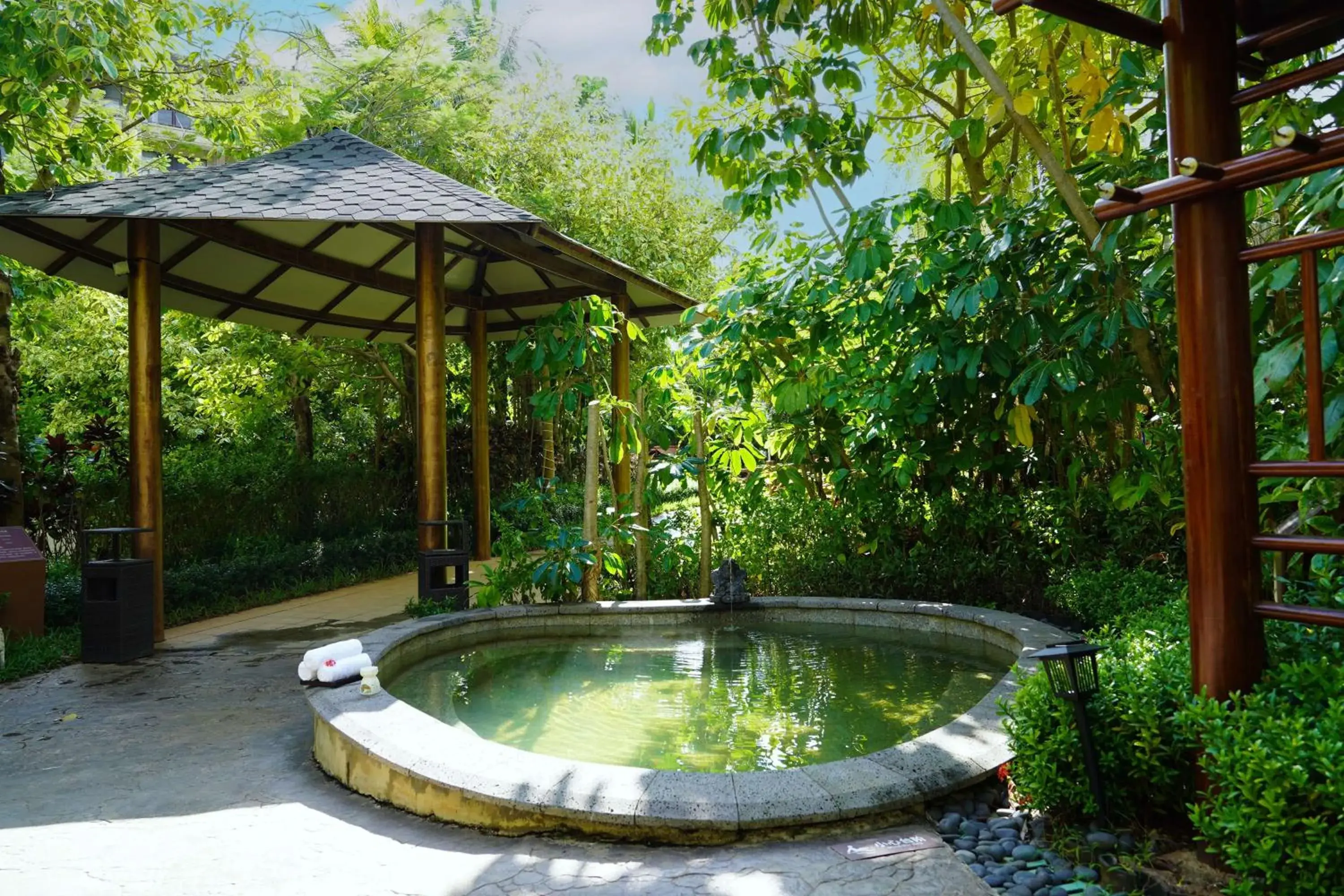 Property building in Doubletree By Hilton Lingshui Hot Spring Property building in Doubletree By Hilton Lingshui Hot Spring