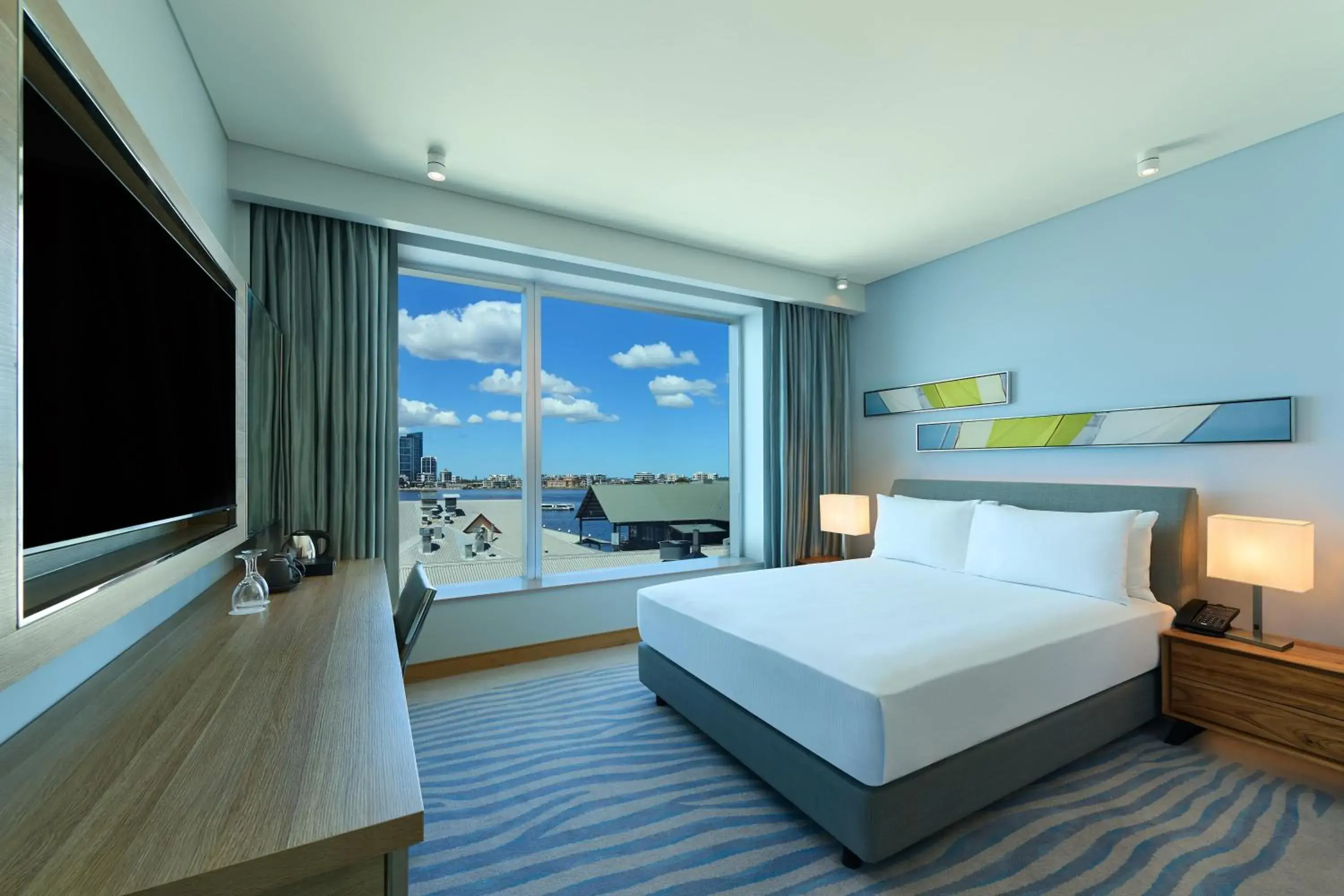Bed in Doubletree By Hilton Perth Waterfront Bed in Doubletree By Hilton Perth Waterfront