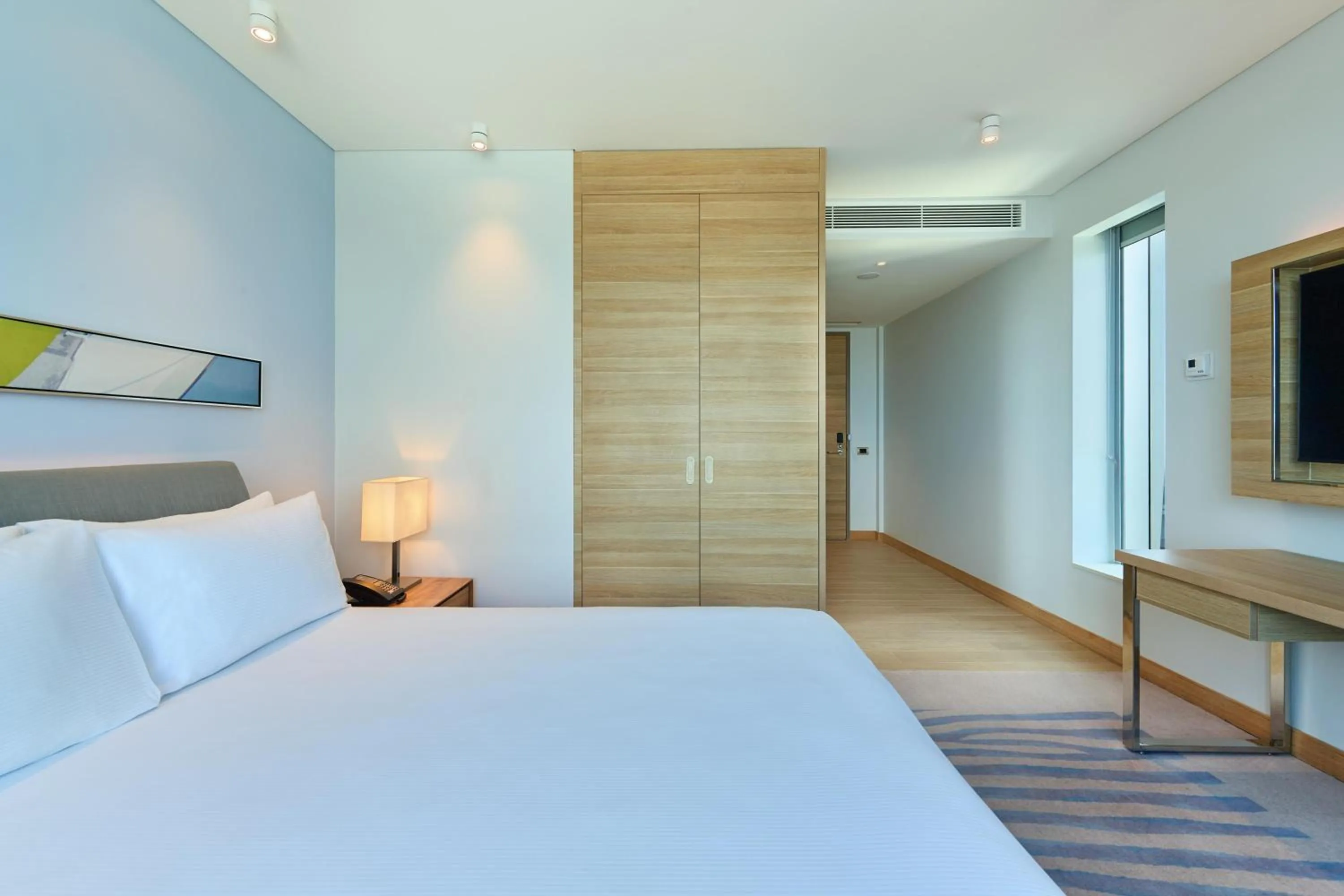 Bed in Doubletree By Hilton Perth Waterfront