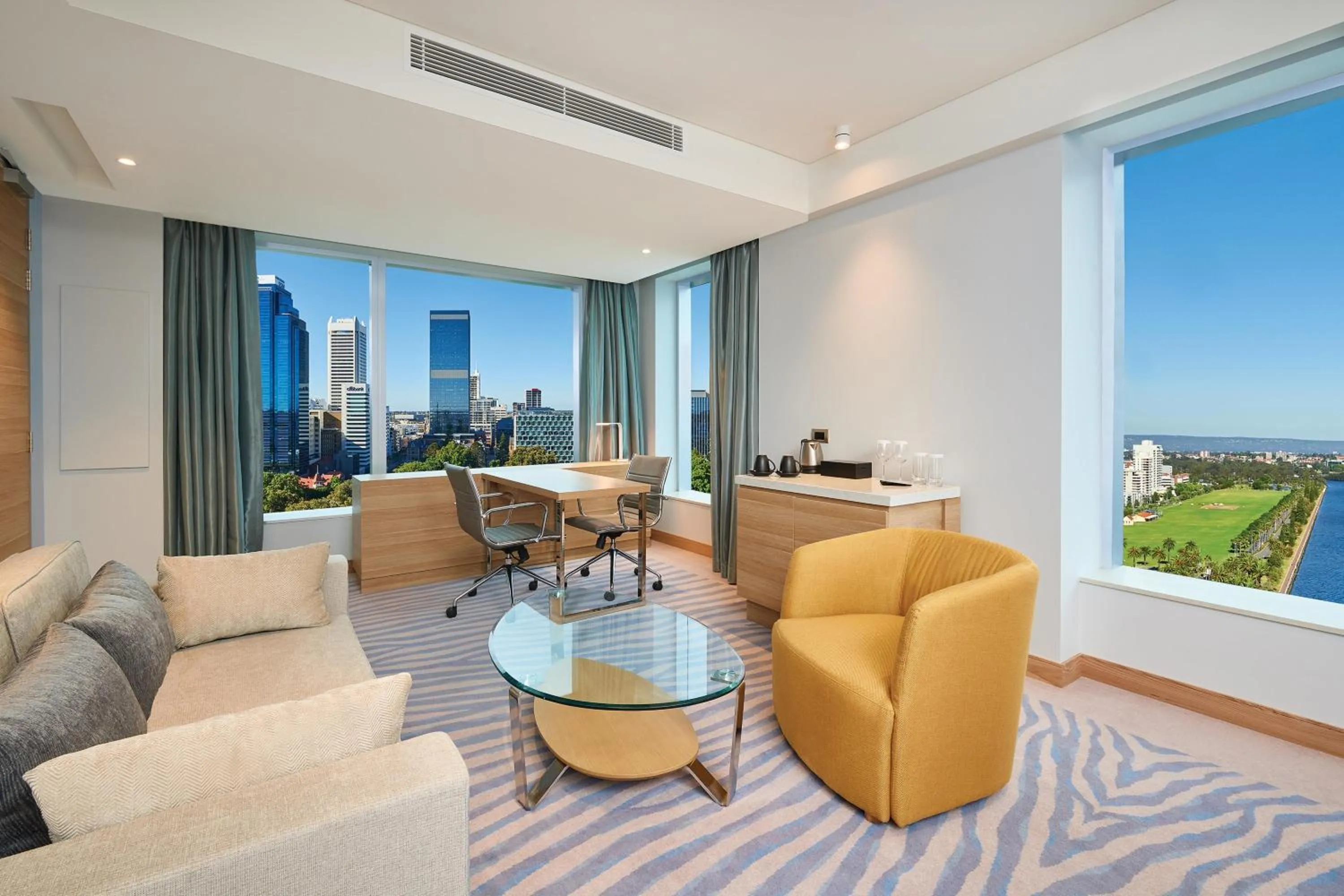 Living room in Doubletree By Hilton Perth Waterfront