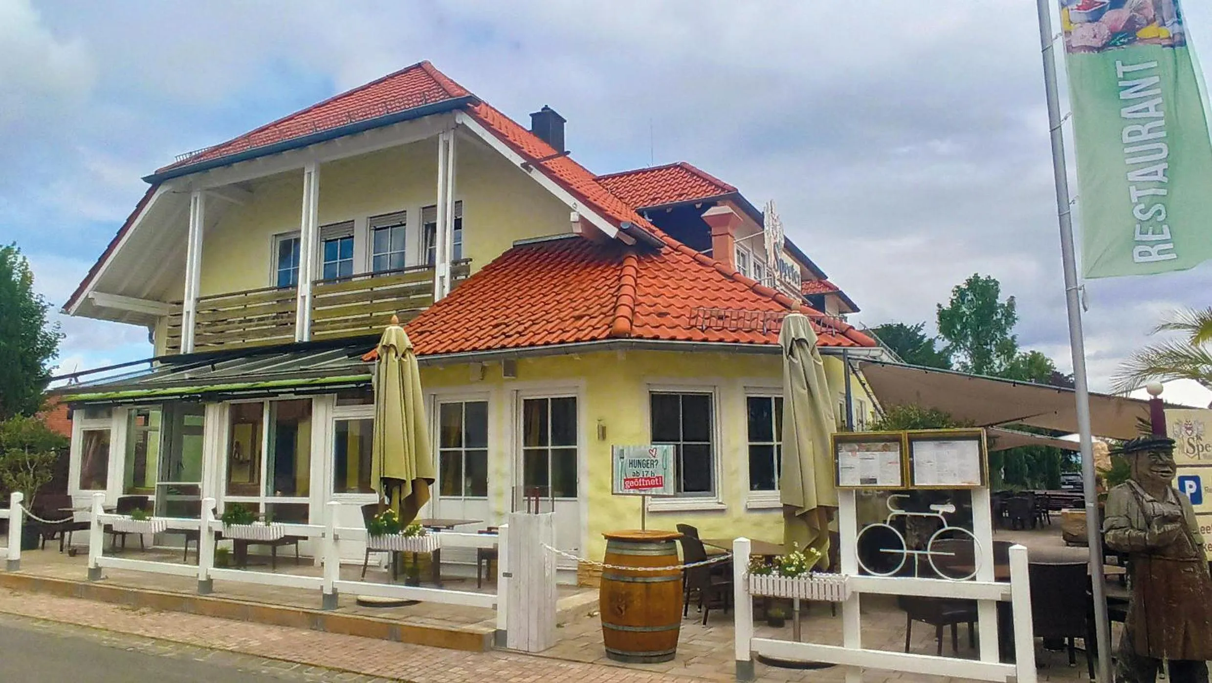 Property building in Hotel Speeter