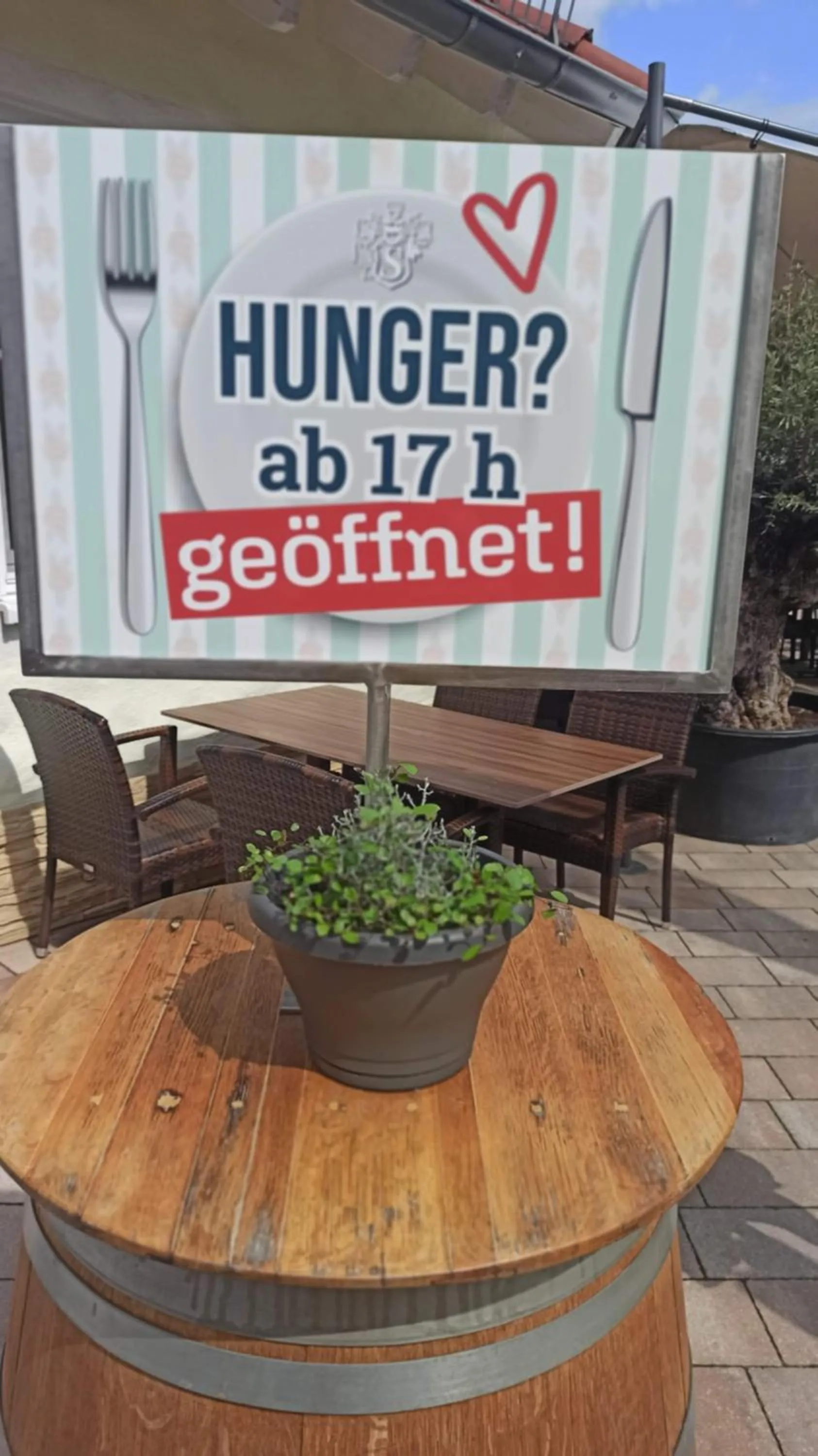 Logo/Certificate/Sign in Hotel Speeter