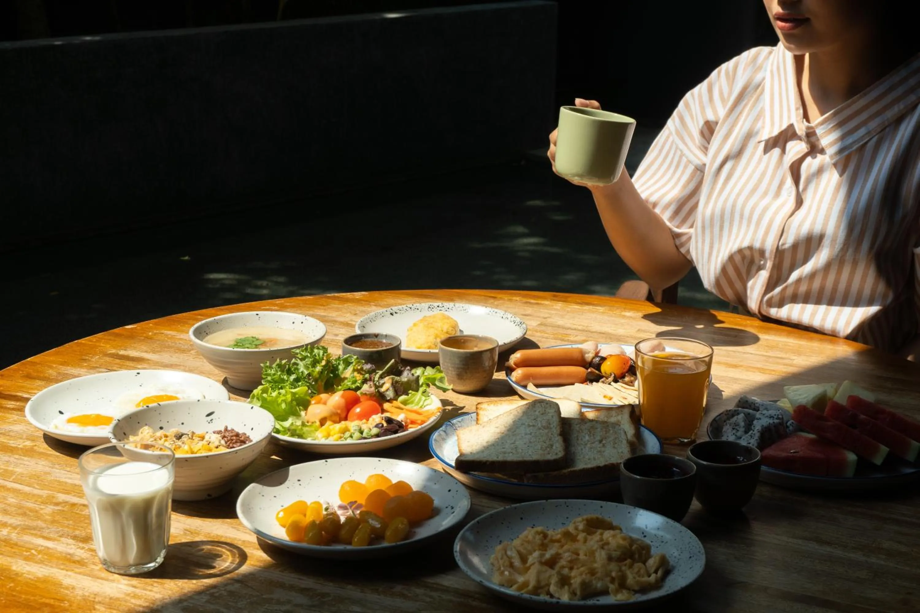 Buffet breakfast in Seamira House Huahin