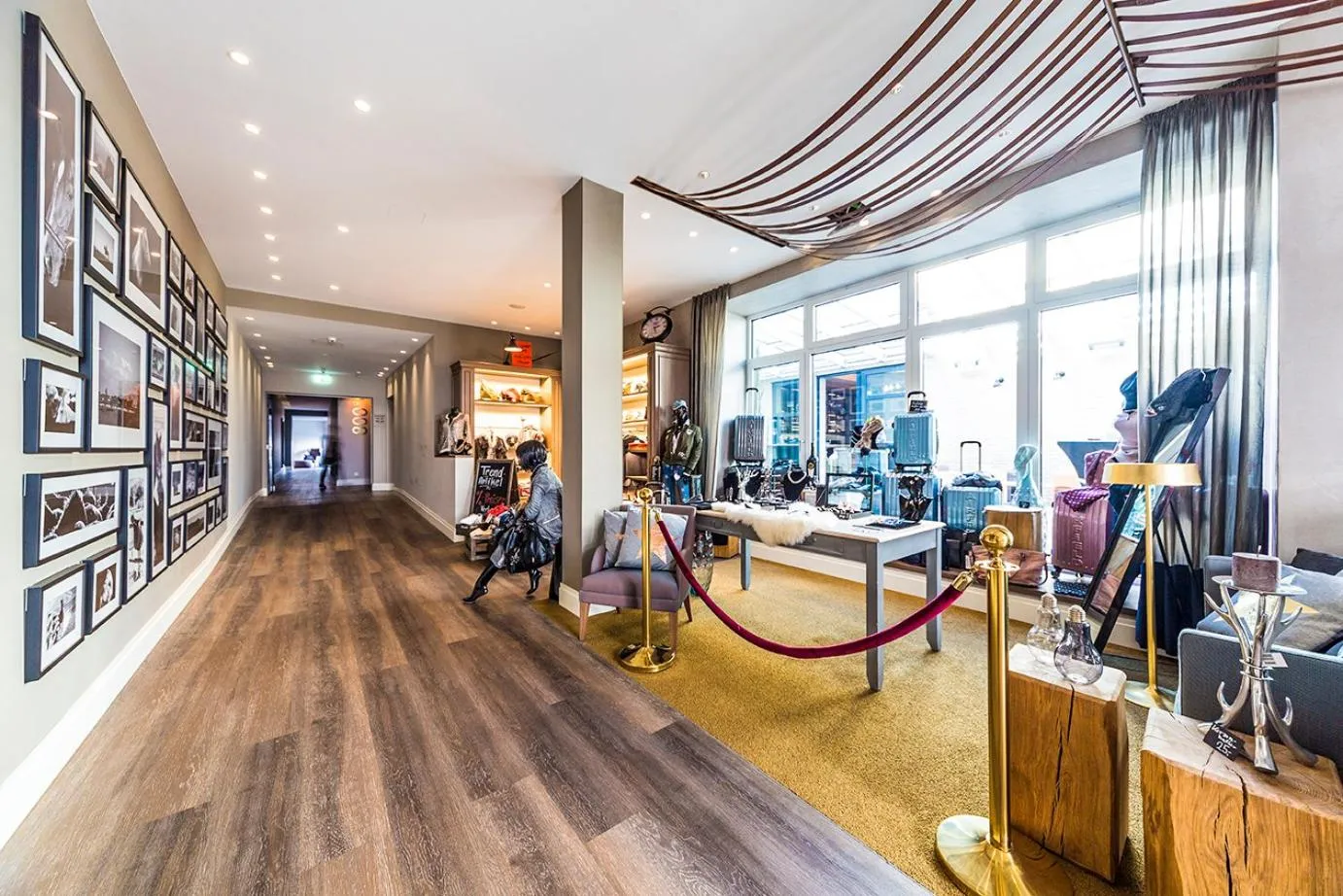 Lobby or reception in See und Sporthotel Ankum mit Lakeside Apartments