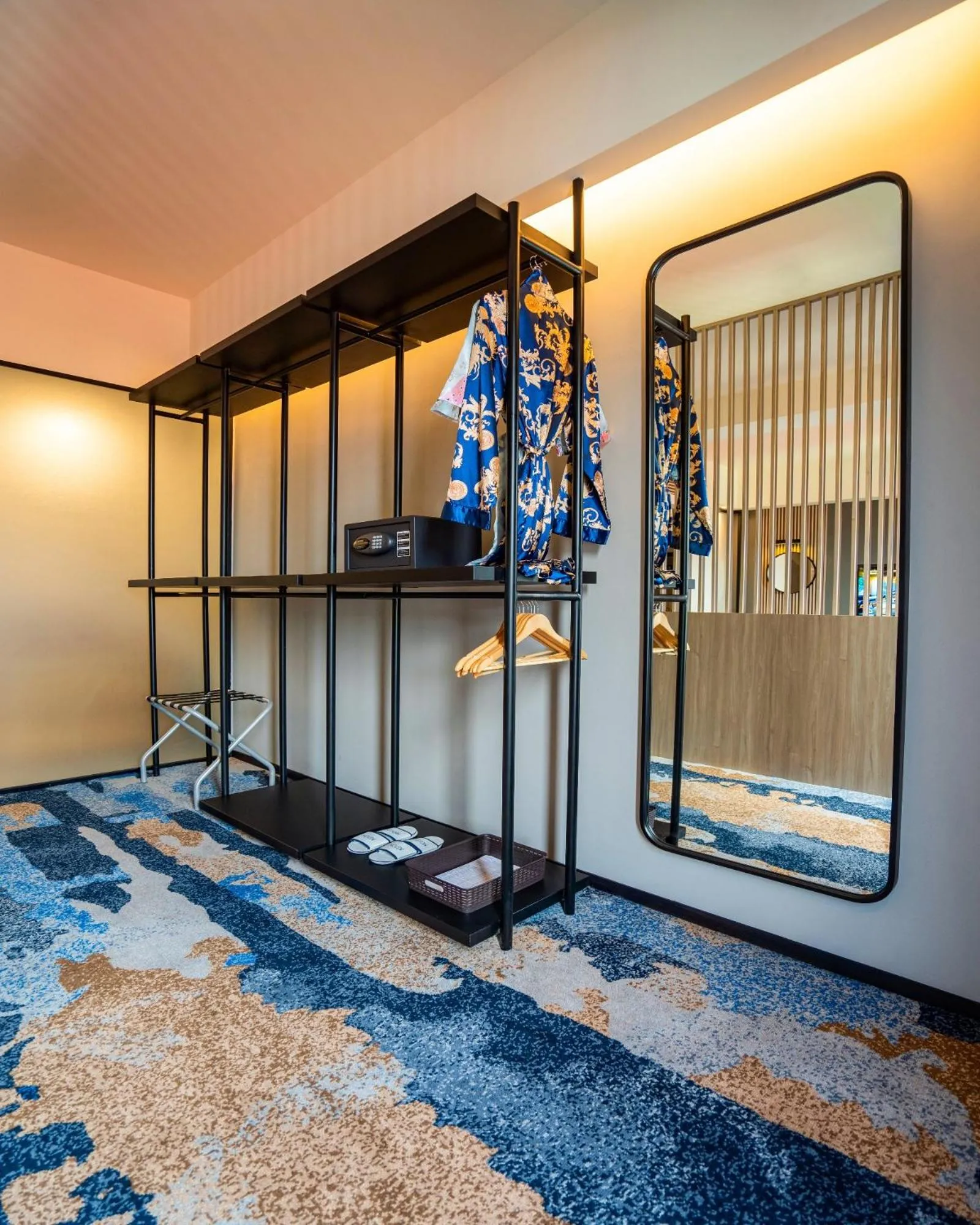 wardrobe, Bed in Aston Cilegon Boutique Hotel