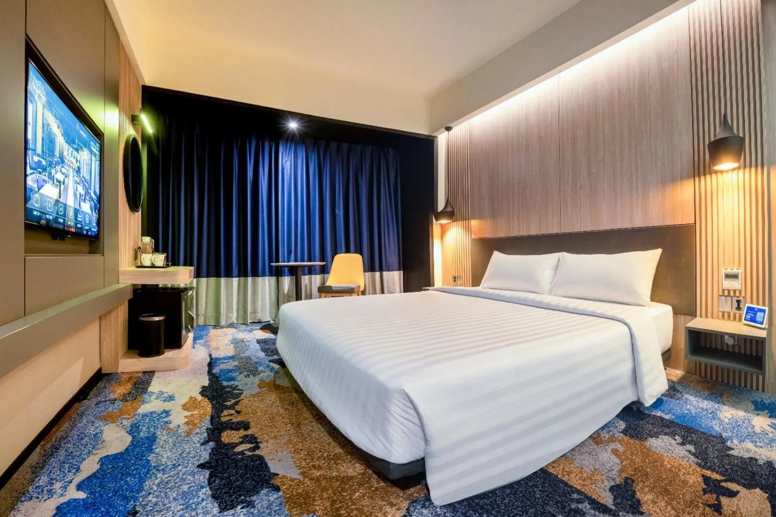 Bedroom, Bed in Aston Cilegon Boutique Hotel