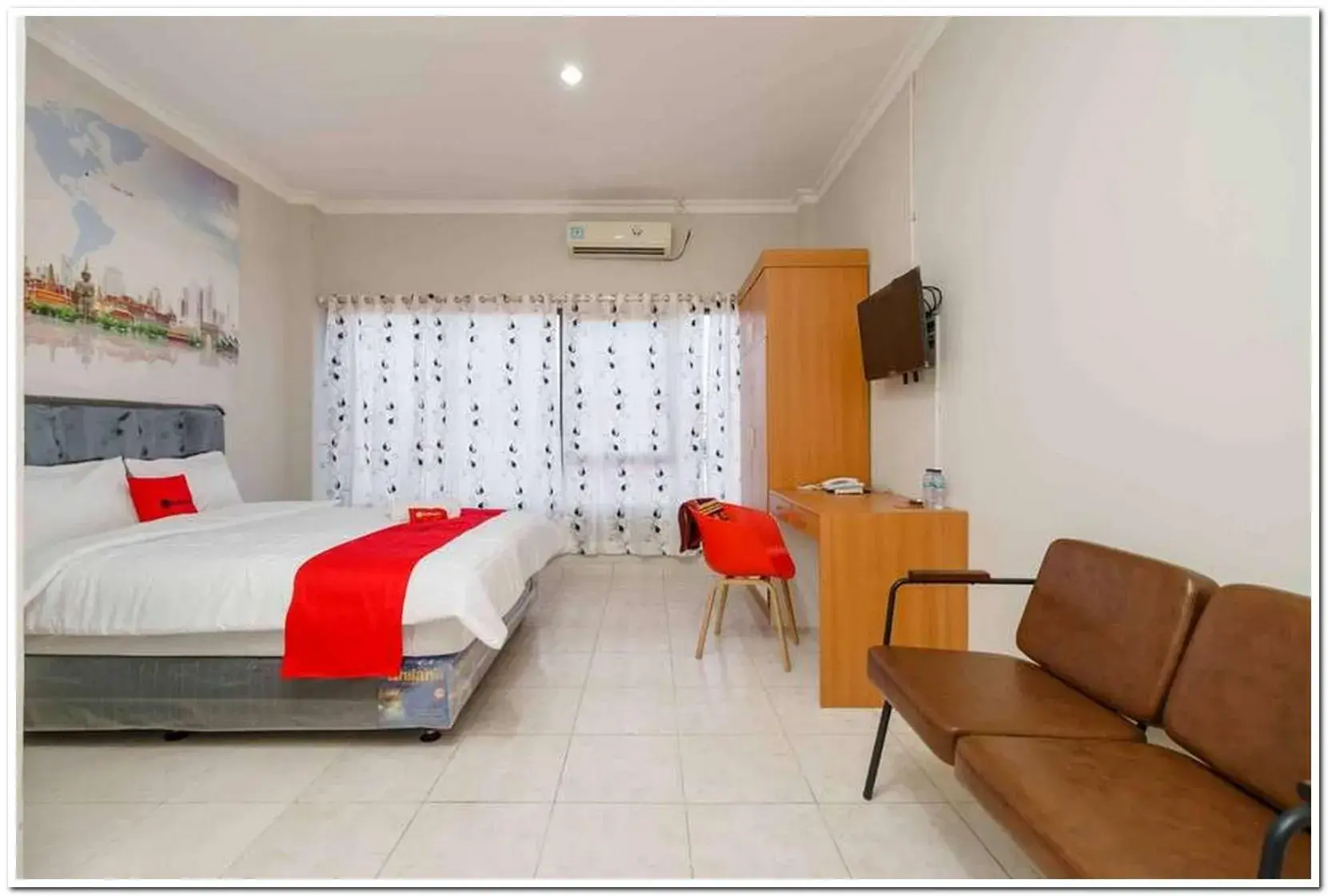 Bedroom, Bed in RedDoorz near JIEXPO Kemayoran 2 Bedroom, Bed in RedDoorz near JIEXPO Kemayoran 2