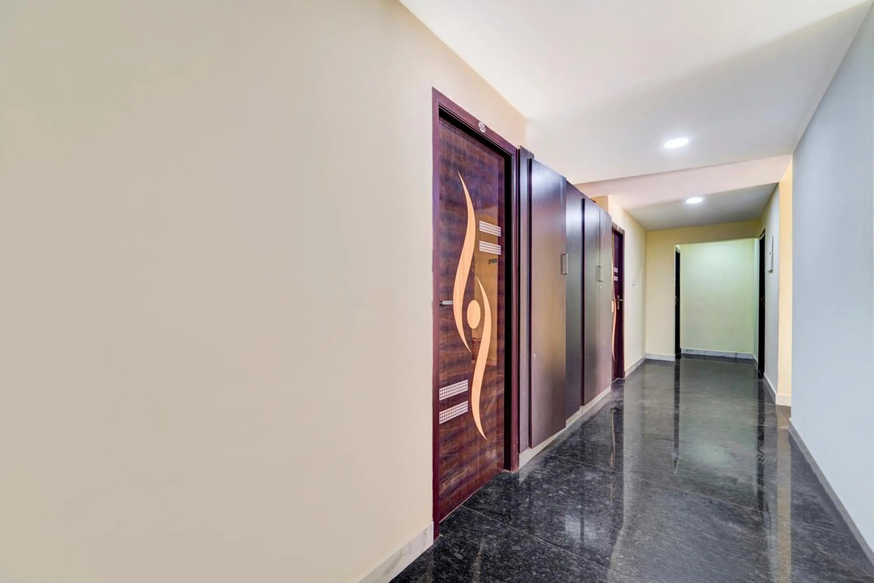 Lobby or reception in Super Hotel O Madurai Near Bus Stand Lobby or reception in Super Hotel O Madurai Near Bus Stand