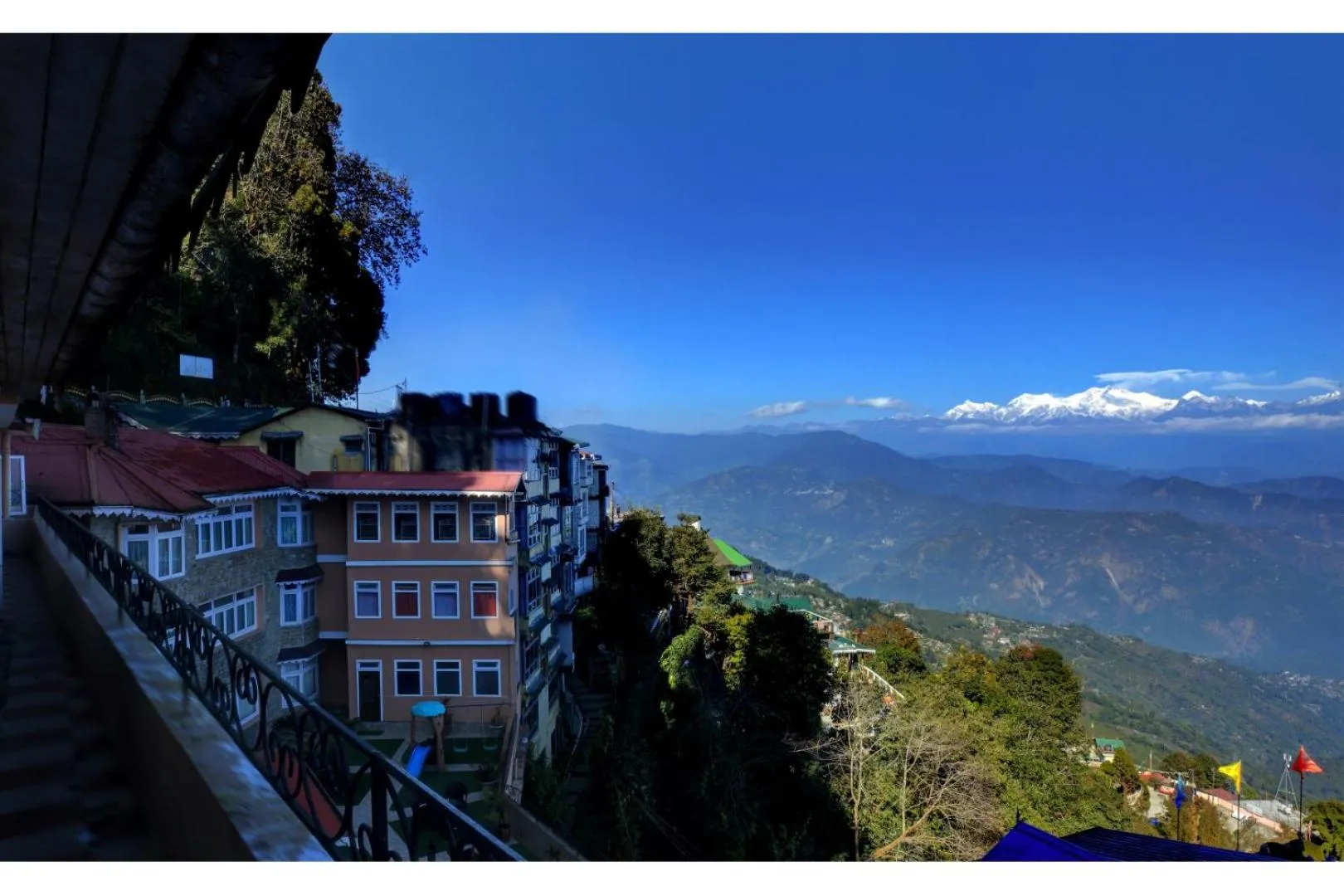 Day in Summit Oakden Resort & Spa Mall Road