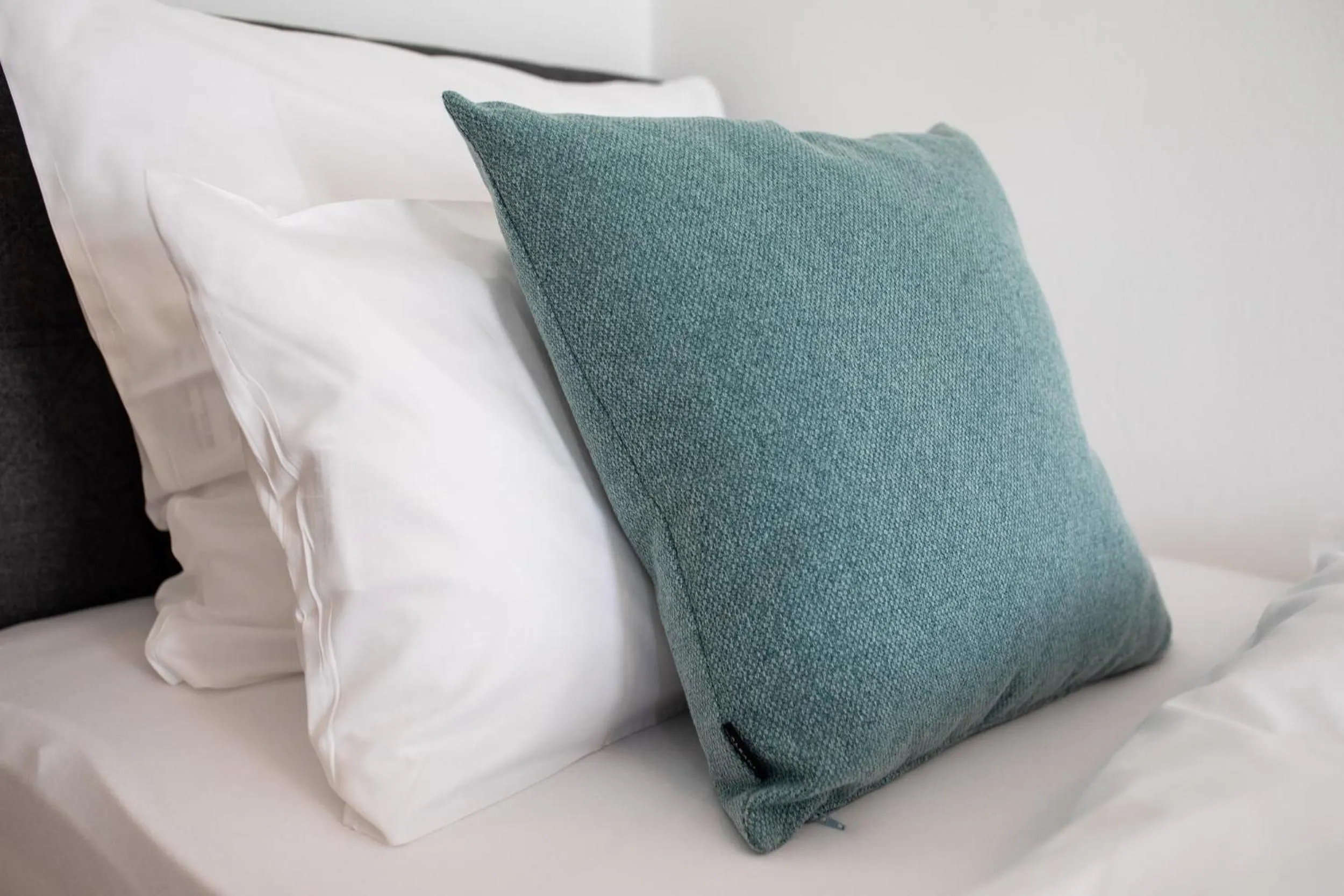 Bed in Hotel Clement - Bed & Breakfast