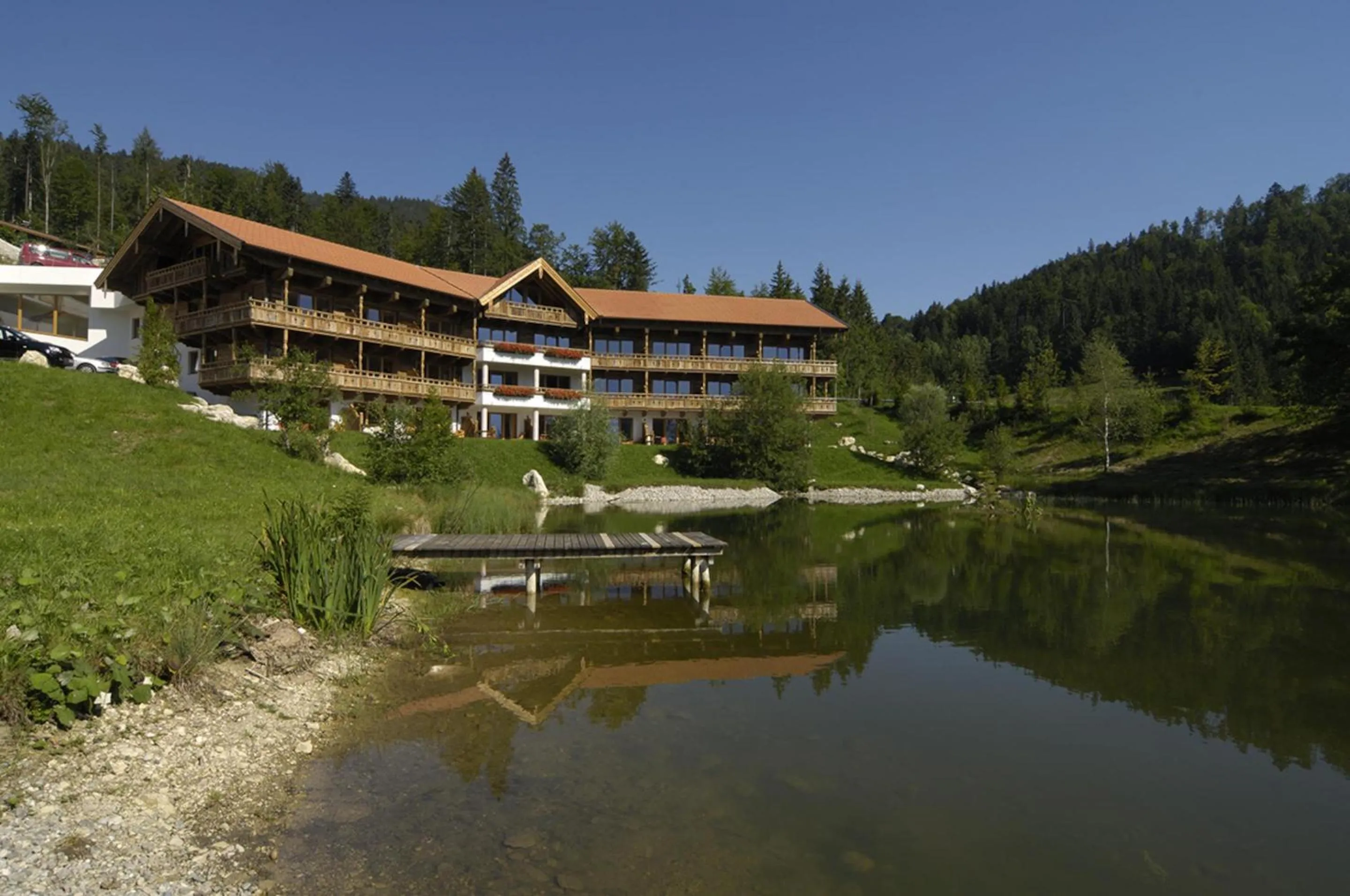 Property building in Feuriger Tatzlwurm Berghotel & Spa, BW Signature Collection