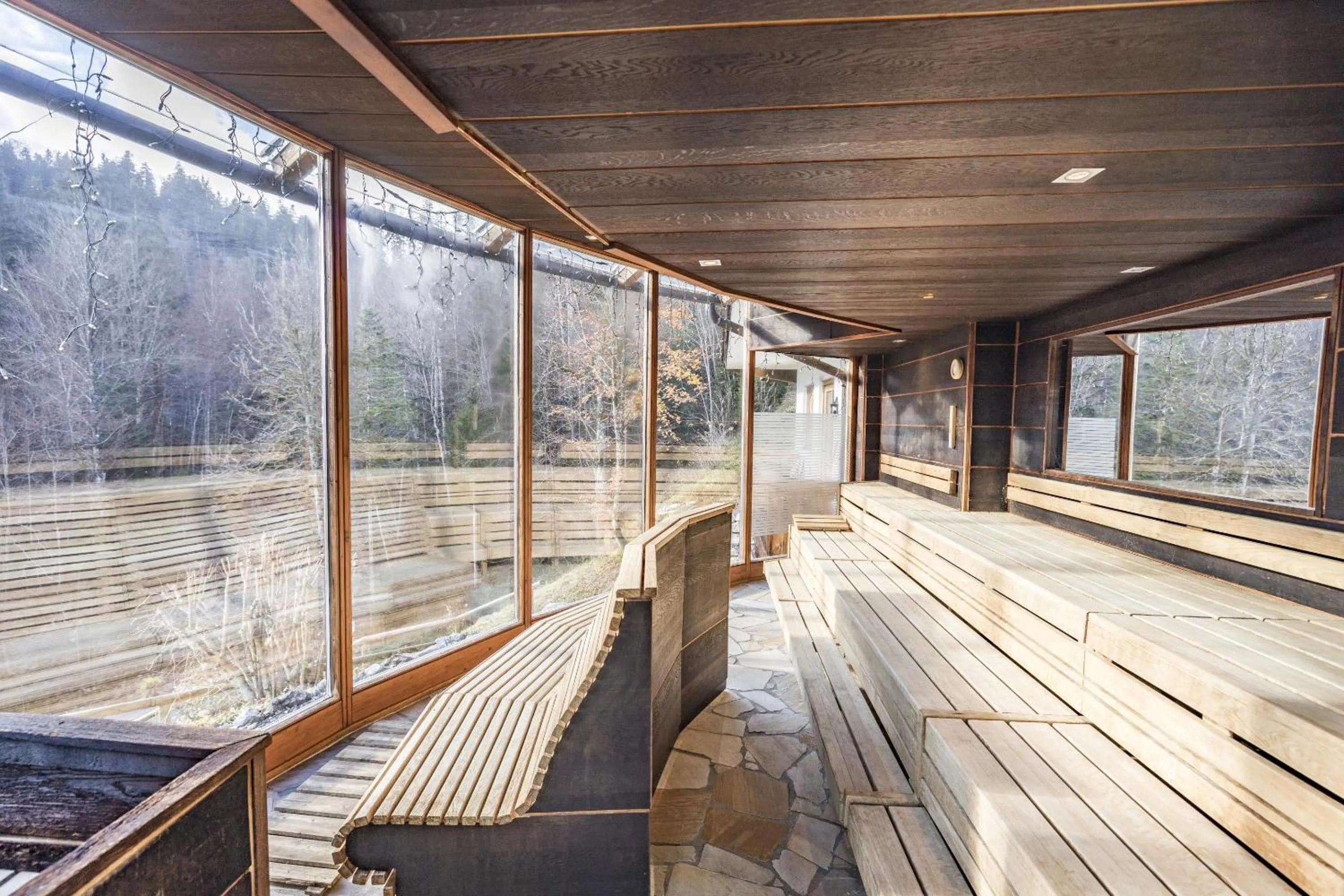 Spa and wellness centre/facilities in Feuriger Tatzlwurm Berghotel & Spa, BW Signature Collection