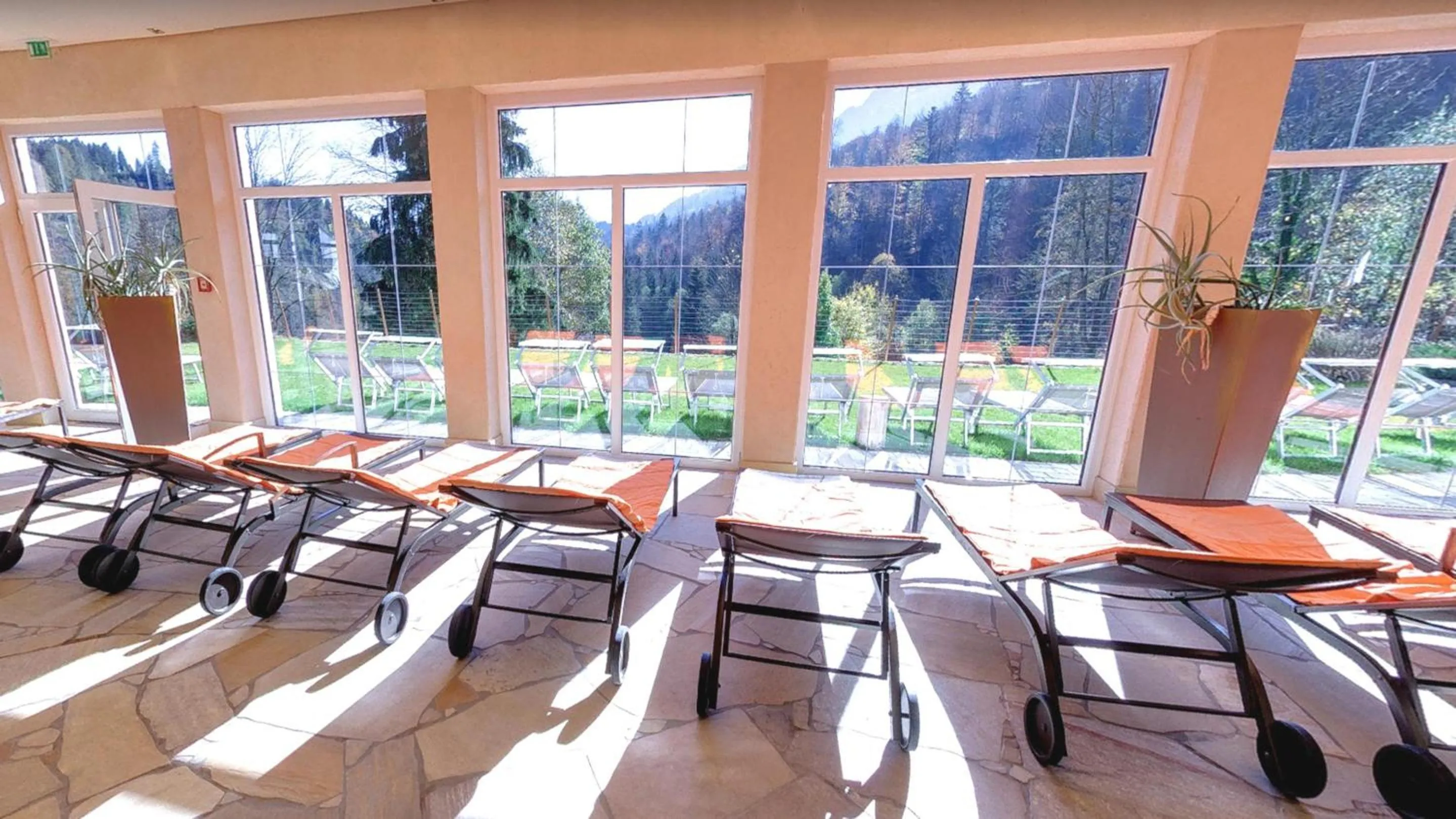 Spa and wellness centre/facilities in Feuriger Tatzlwurm Berghotel & Spa, BW Signature Collection