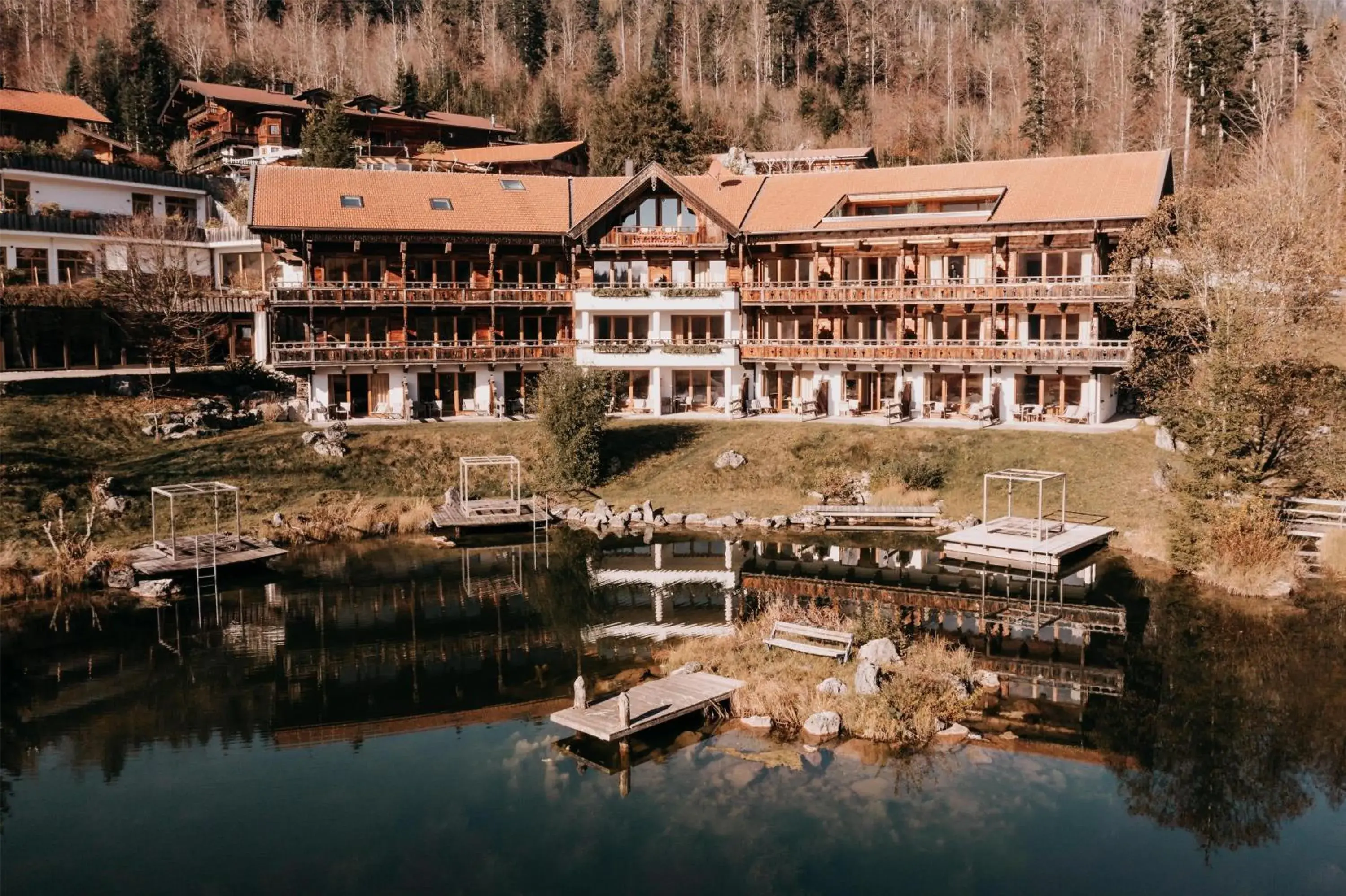 Property building in Feuriger Tatzlwurm Berghotel & Spa, BW Signature Collection Property building in Feuriger Tatzlwurm Berghotel & Spa, BW Signature Collection