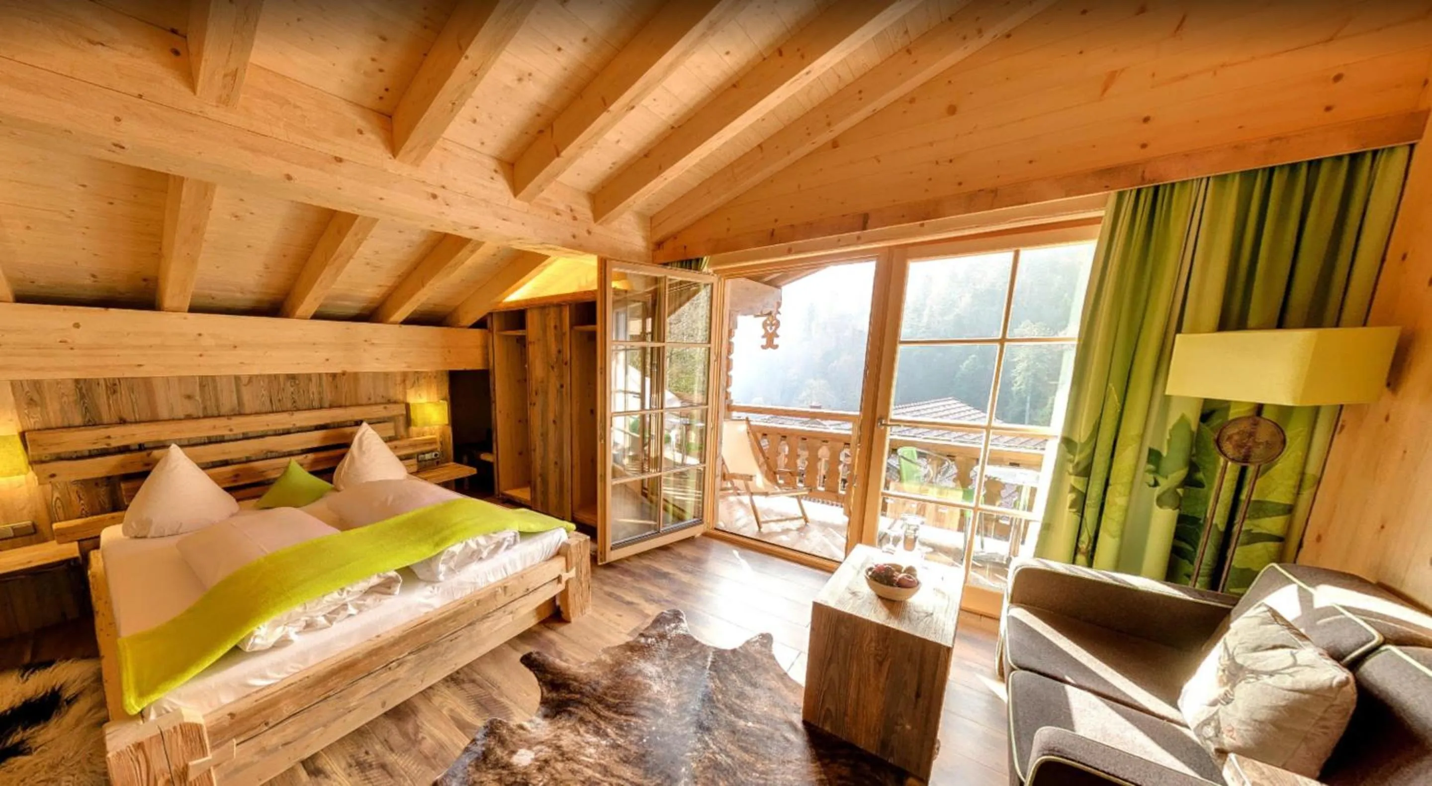 Bedroom, Bed in Feuriger Tatzlwurm Berghotel & Spa, BW Signature Collection