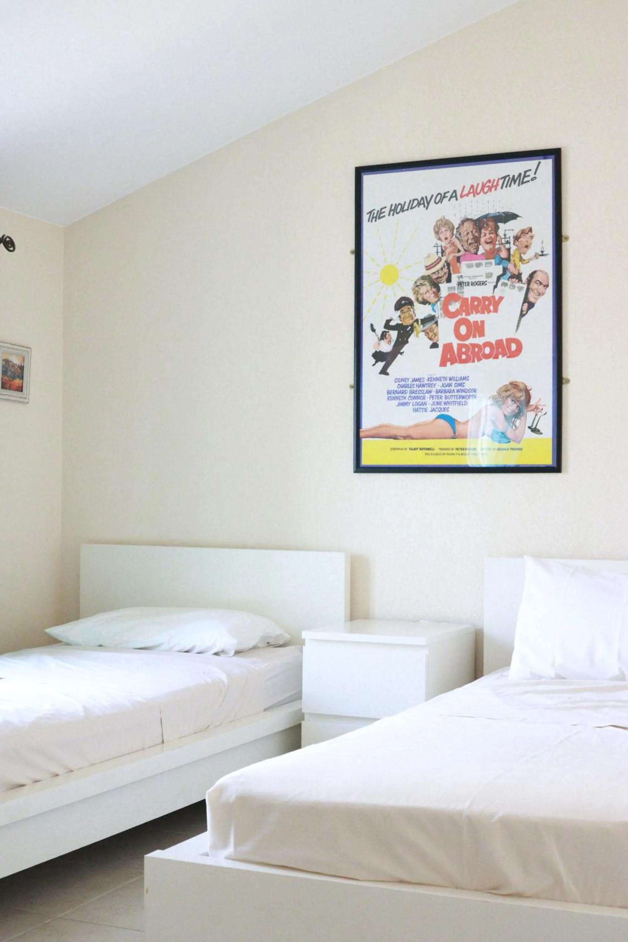 Bed in Casa Del Mar - Beautiful Two Bedroom Penthouse Apartment