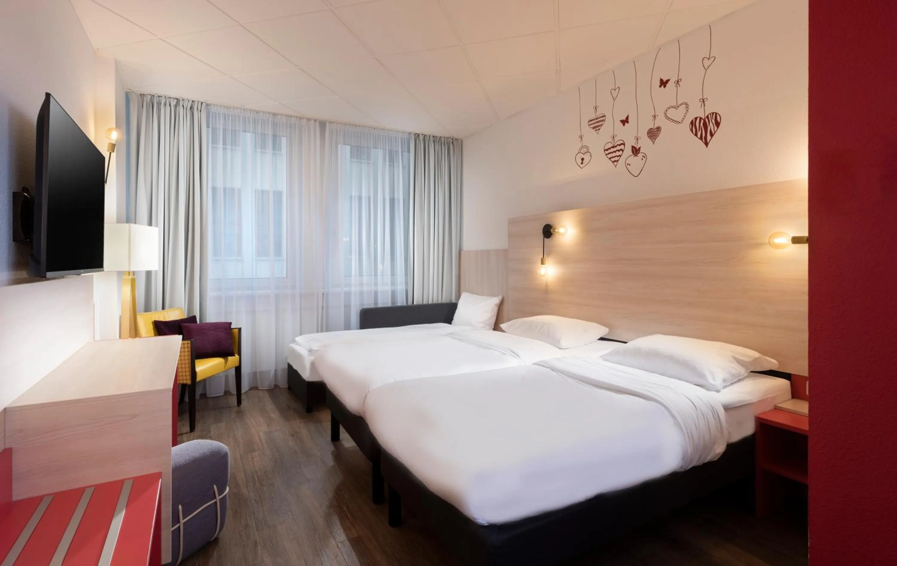 Bedroom, Bed in greet Berlin Alexanderplatz