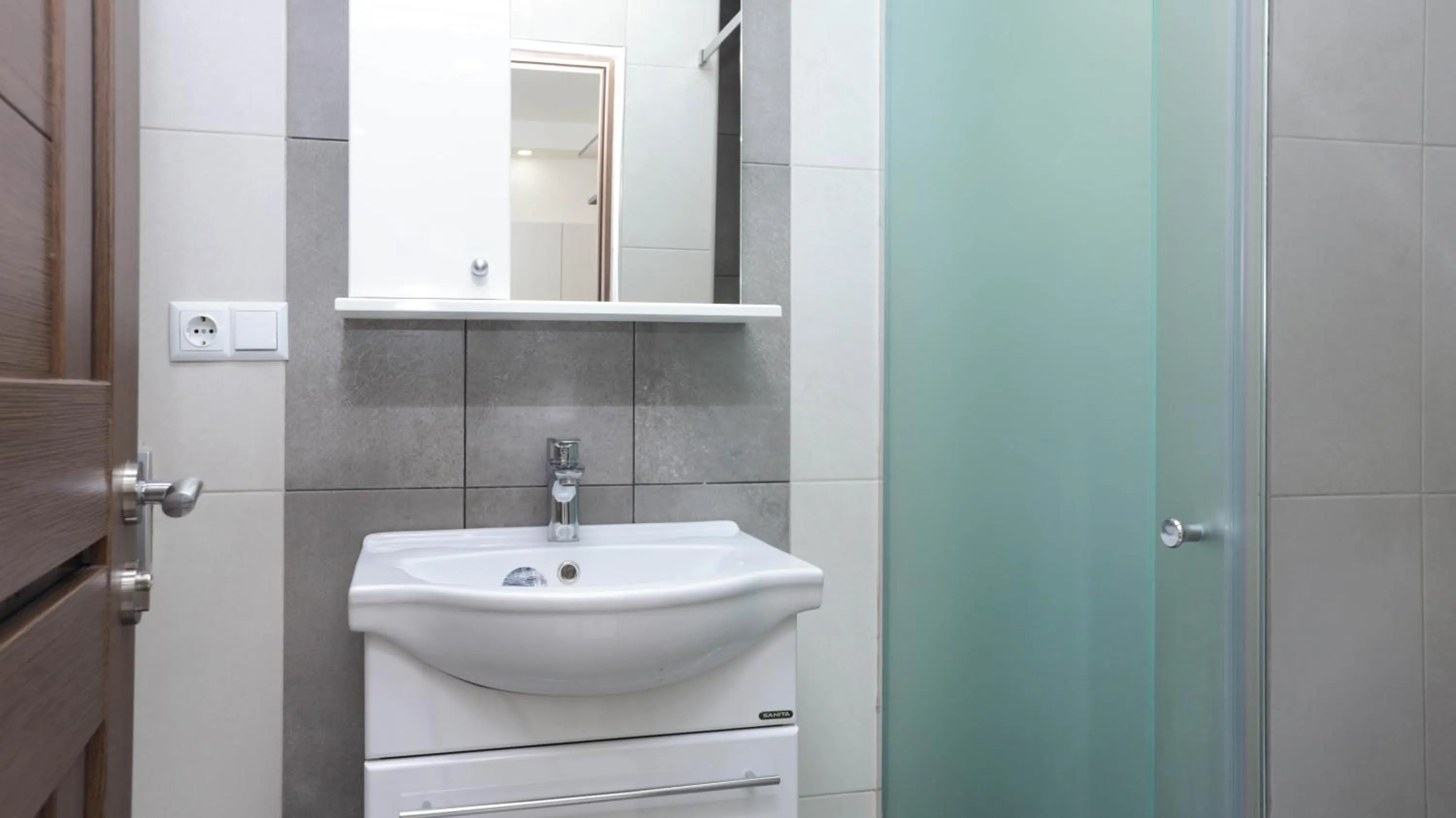 Bathroom in Apart-hotel on Koghbatsi 16