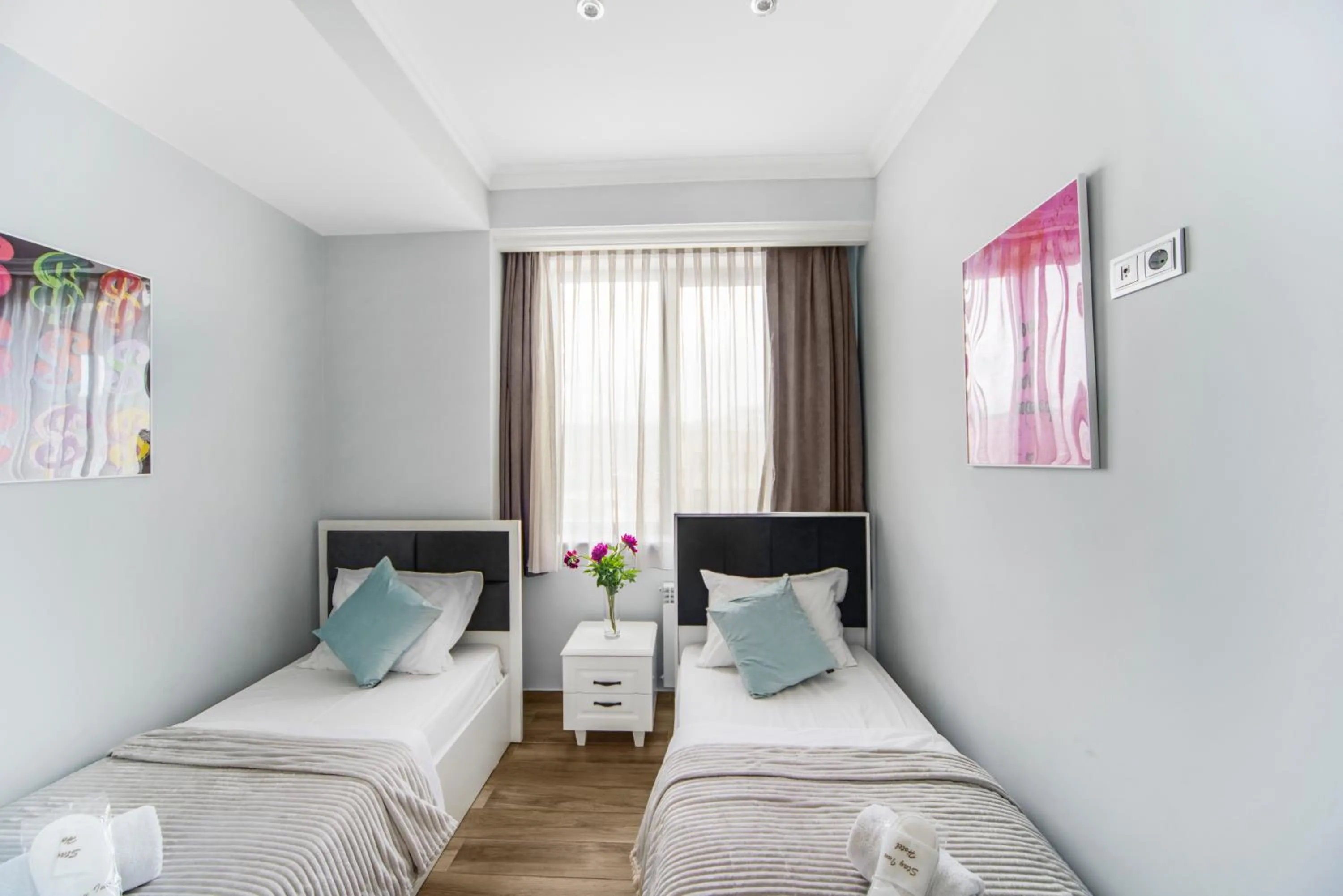 Bedroom, Bed in Apart-hotel on Koghbatsi 16