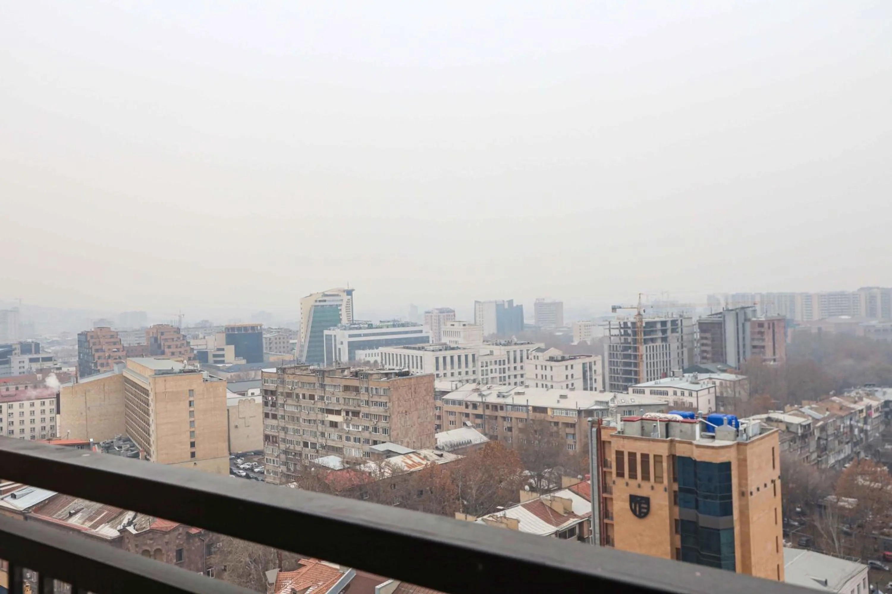 City view in Apart-hotel on Koghbatsi 16