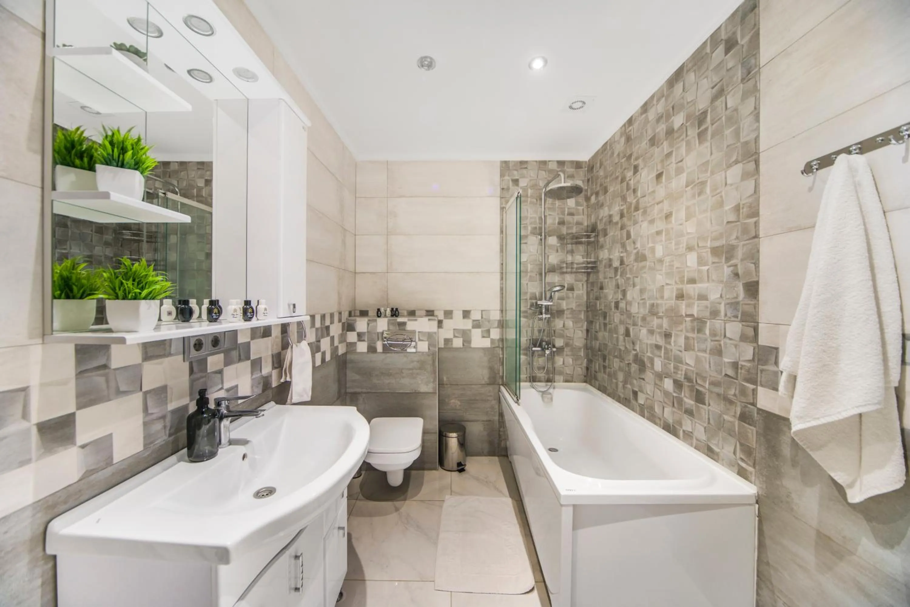 Bathroom in Apart-hotel on Koghbatsi 16